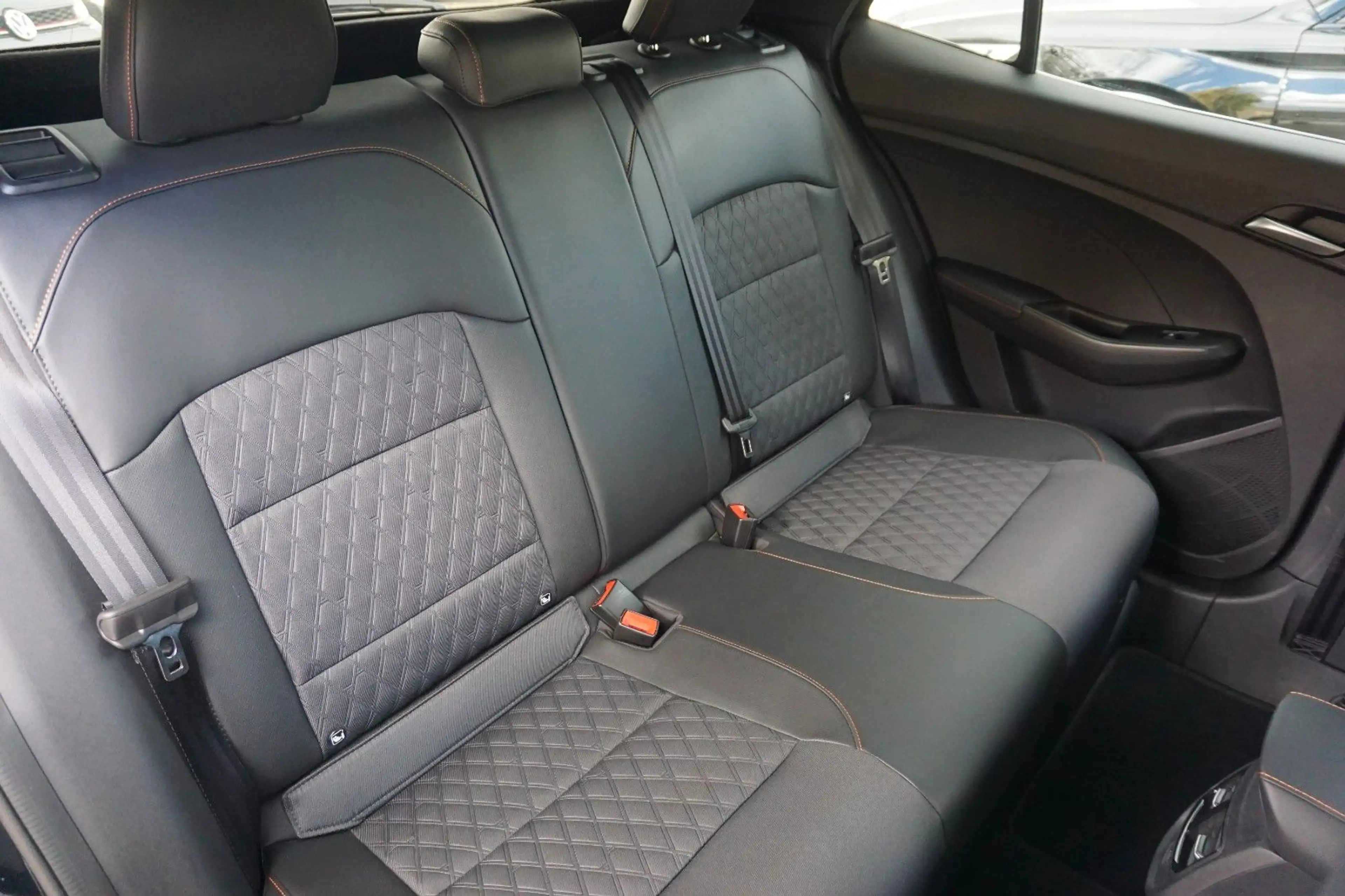 MG MG3 1.5 Hybrid+ 143 kW Luxury / 360° / ACC / — photo 11