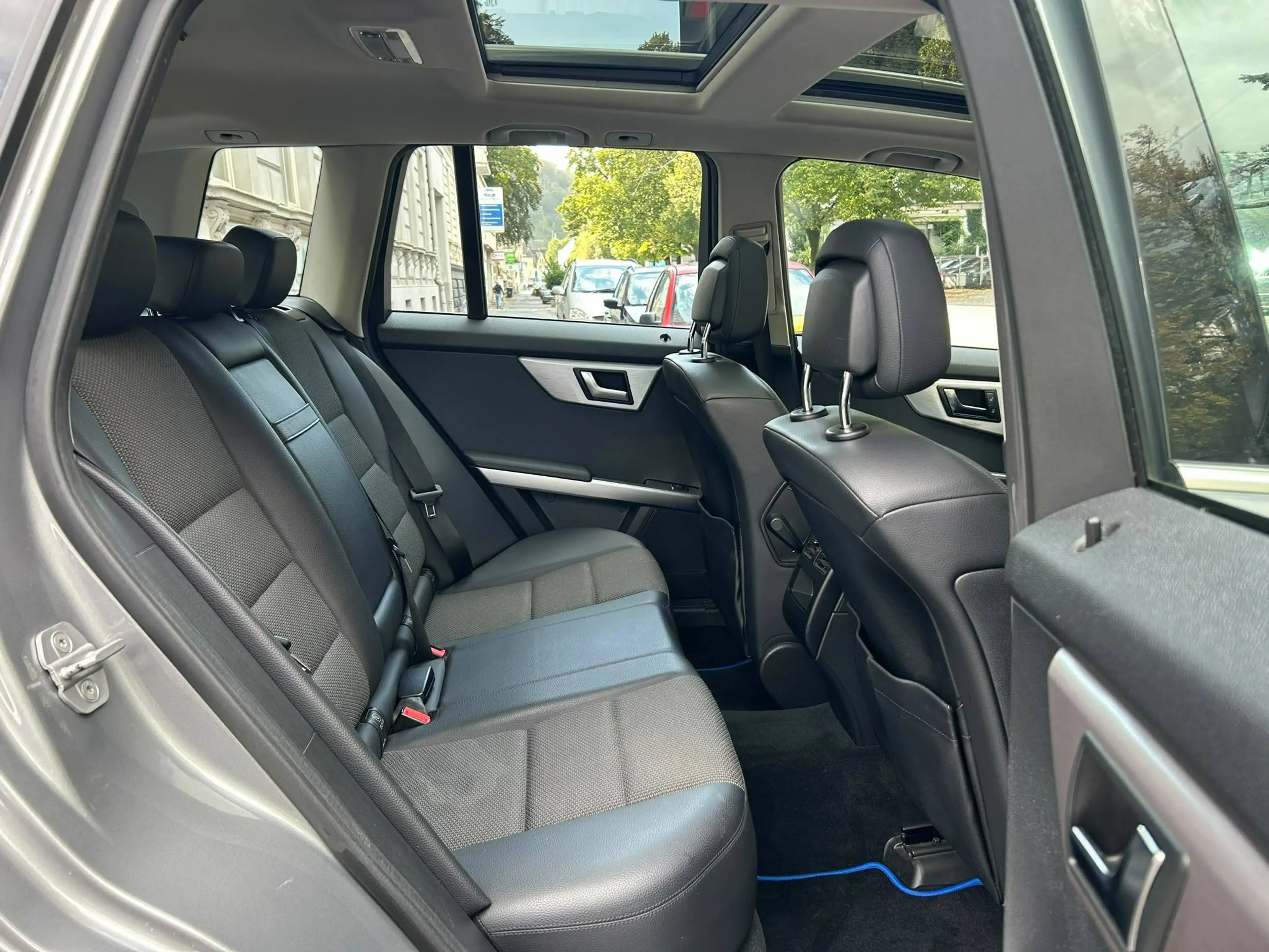 Mercedes-Benz GLK 220 GLK 220 CDI 4Matic Panorama/Xenon/Navi/2.Hand — photo 14