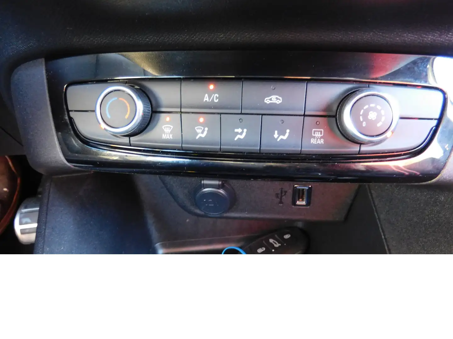 Opel Corsa 1.2 TSI Turbo Gs-Line 4 Trg Klima Navi Alu Weiß - 2