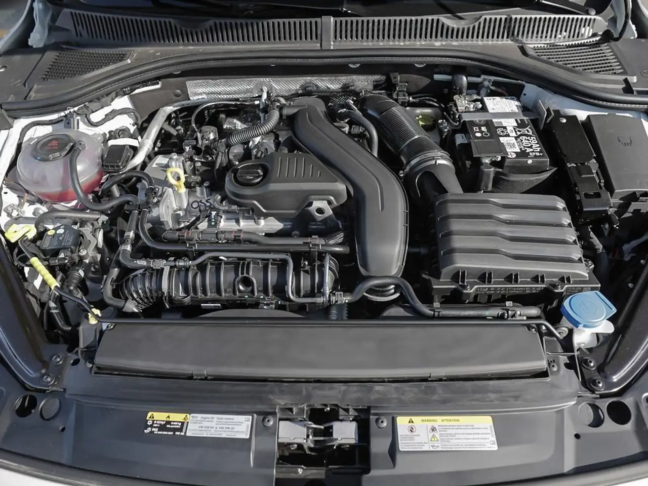 Volkswagen Jetta снимка Volkswagen Jetta