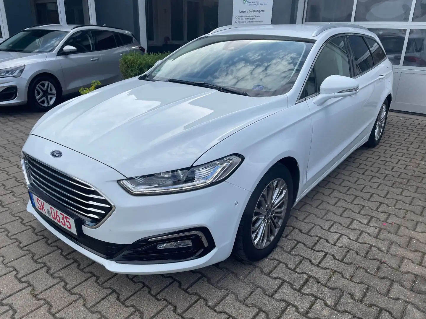 Ford Mondeo Kombi TDi190 Auto Titanium Sony/LED/ACC.. Weiß - 1