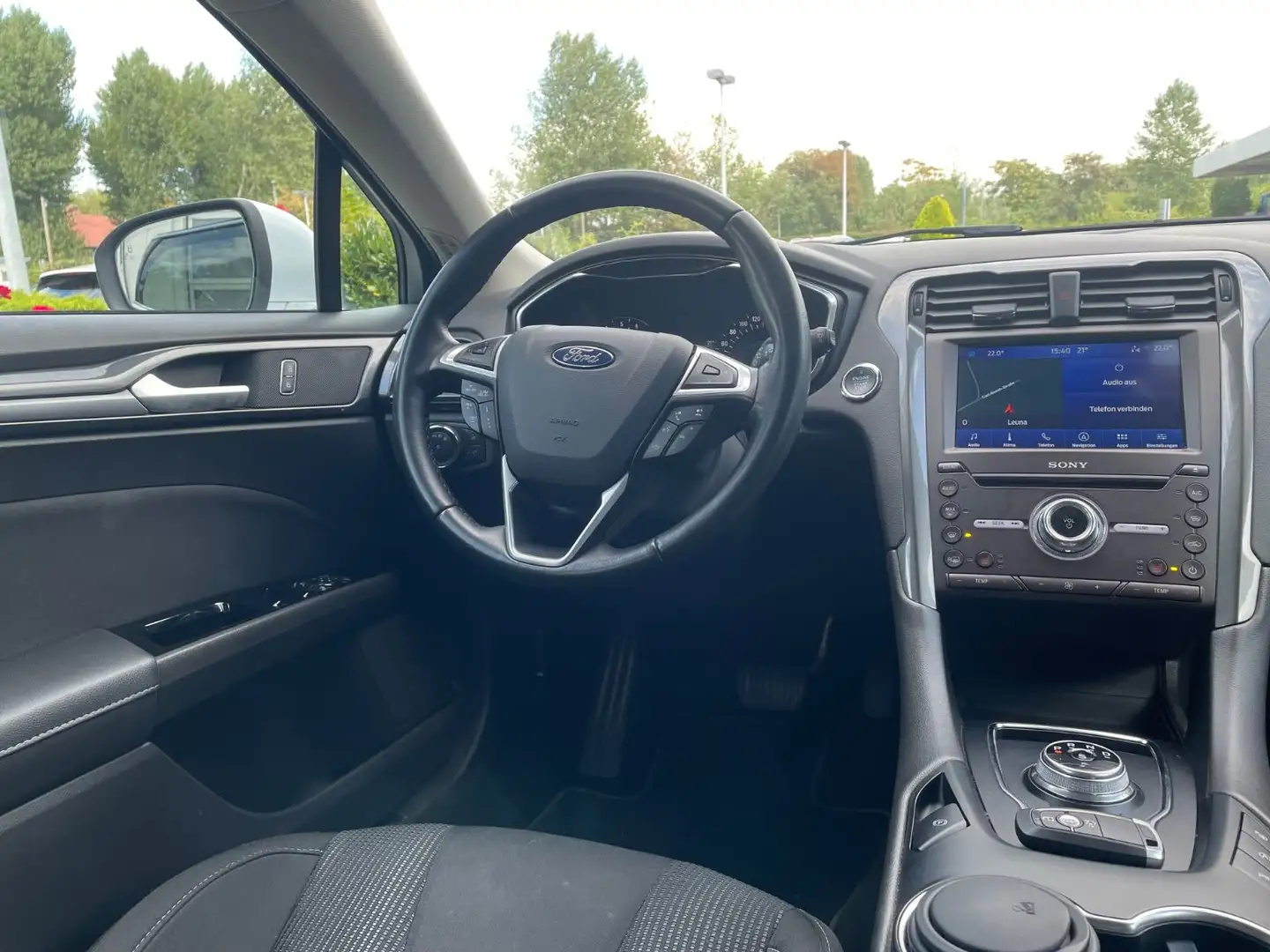 Ford Mondeo Kombi TDi190 Auto Titanium Sony/LED/ACC.. Weiß - 2