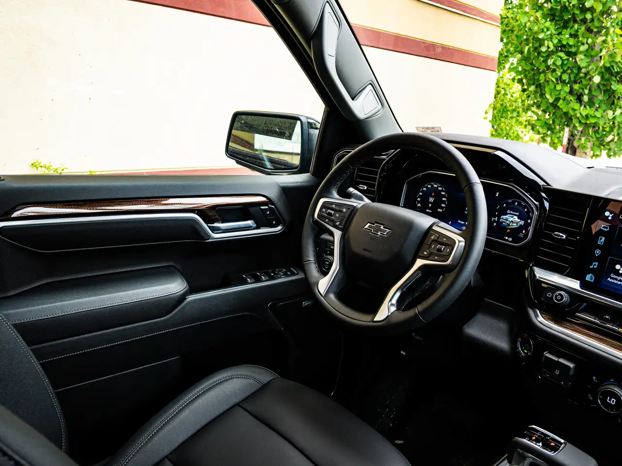 Chevrolet Silverado 1500 photo Chevrolet Silverado 1500