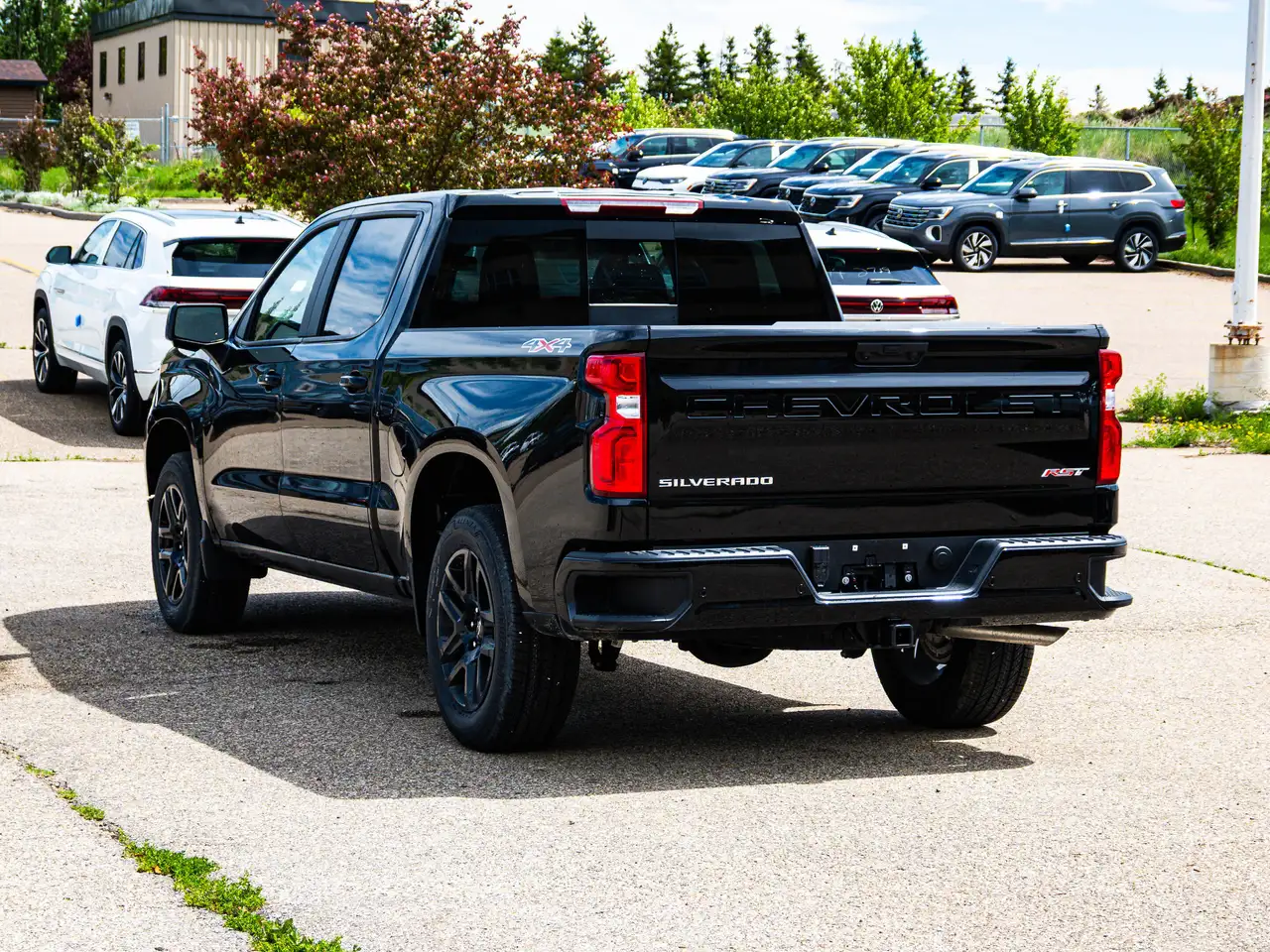Chevrolet Silverado 1500 photo Chevrolet Silverado 1500