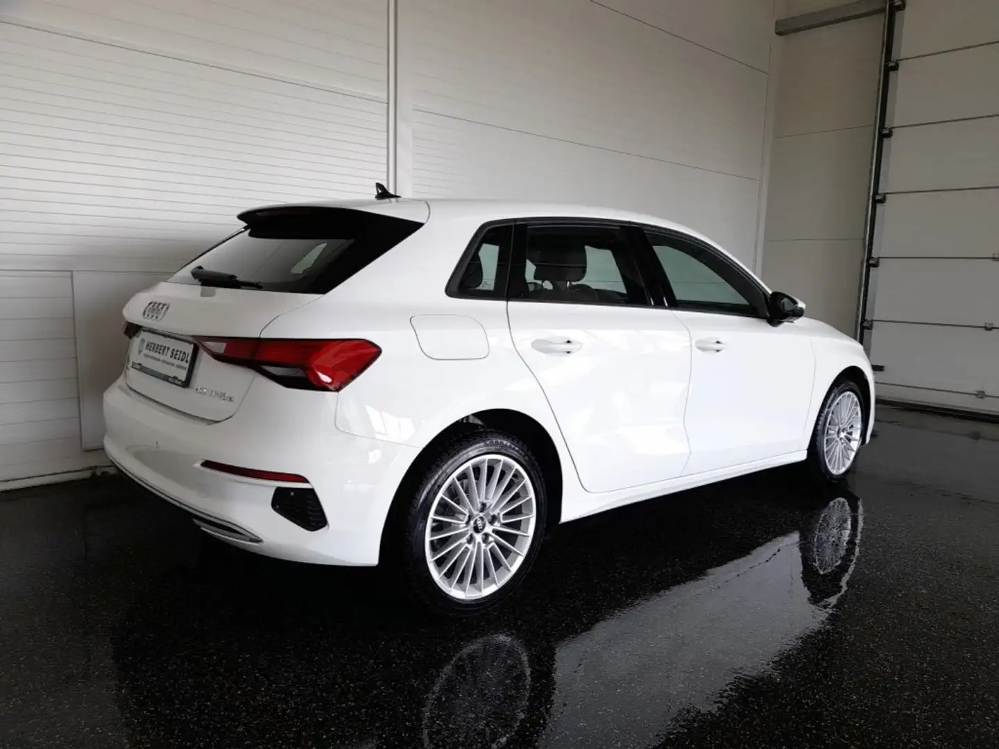 Audi A3 SB ADVANCED 40 TFSIe S-tr. *VOLL LED / APP CONNECT / ACC / 17 ZOLL / SOUND SYSTEM / 2-ZONEN-KLIMA* Weiß - 2