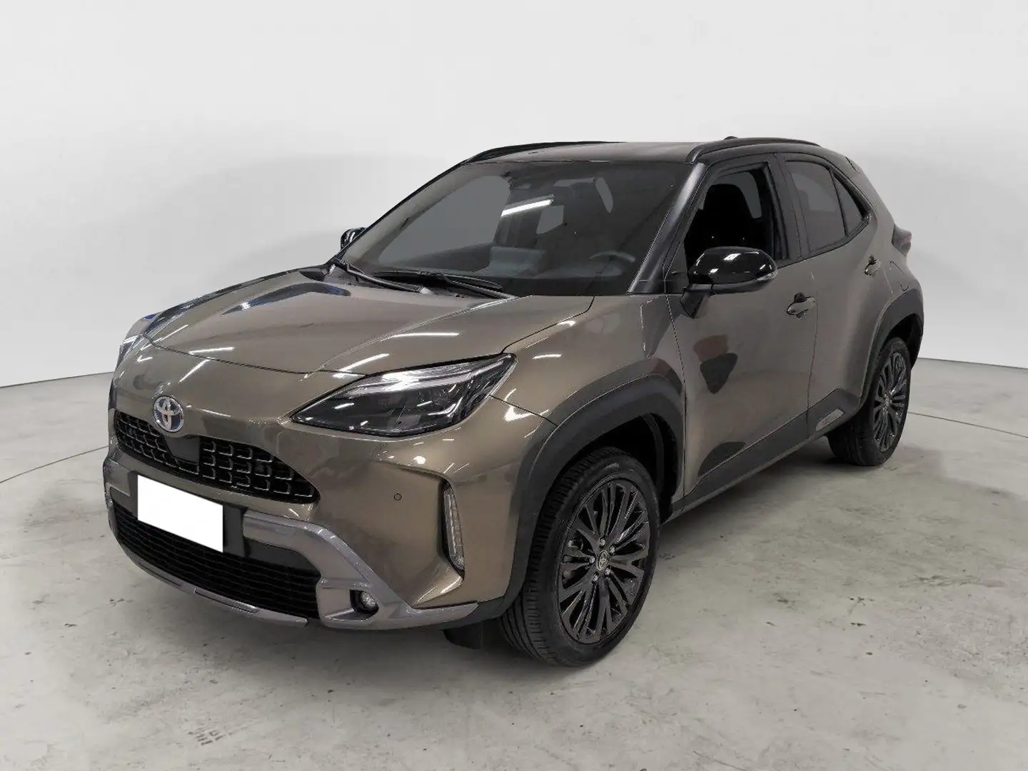 Toyota Yaris Cross 1.5 Hybrid 5p. E-CVT Adventure Marrone - 1