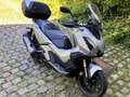 Honda ADV 350 top case poignées chauffantes Stříbrná - thumbnail 1