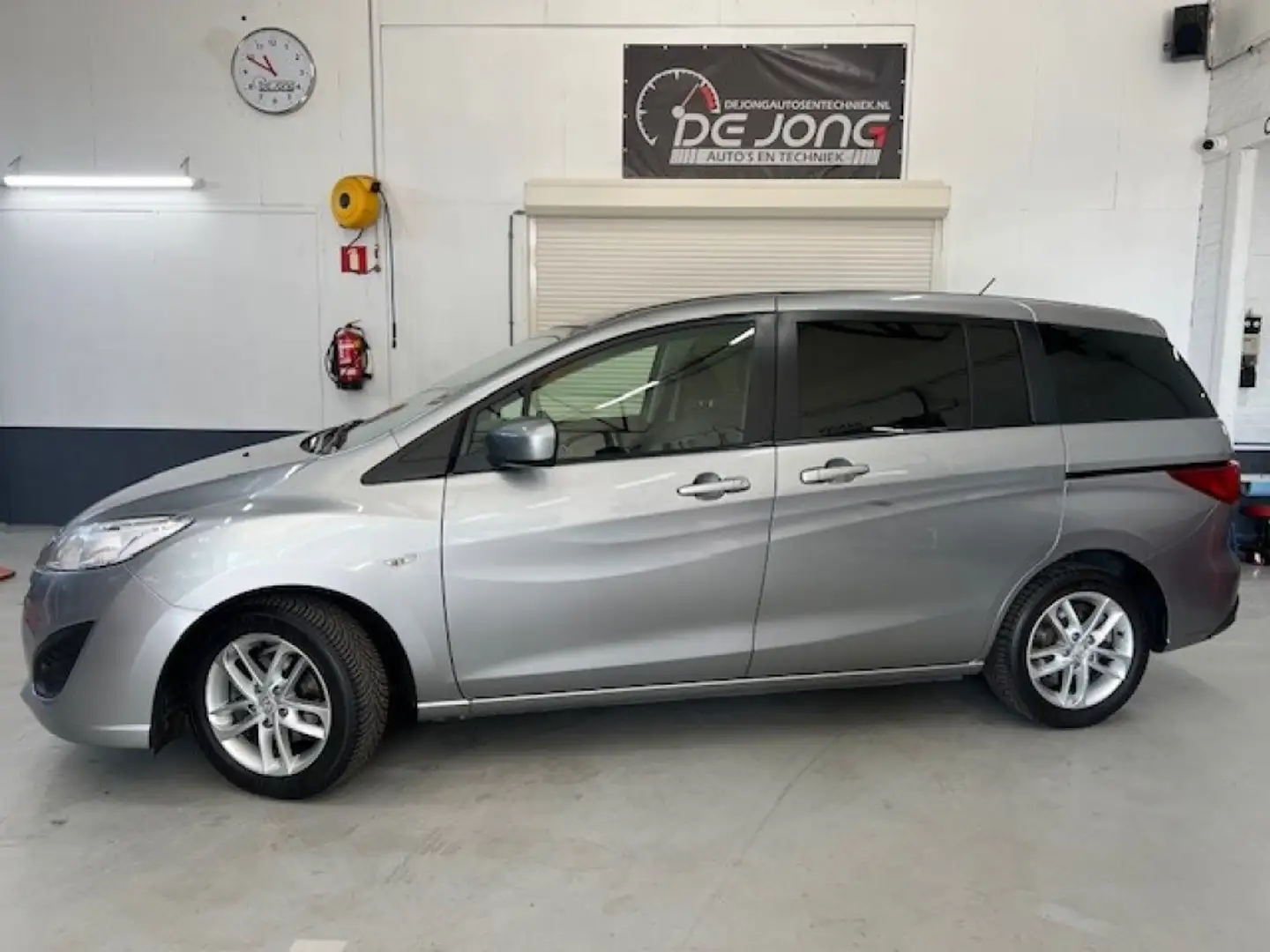 Mazda 5 2.0 6 prs, Clima, Media radio, Trekhaak, Cruise Ct Gris - 2