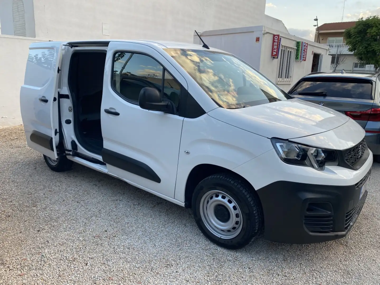 Peugeot Partner 1.5BlueHDI Pro Standard 1000kg 75 Blanco - 2