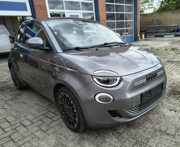 Fiat 500 view 4