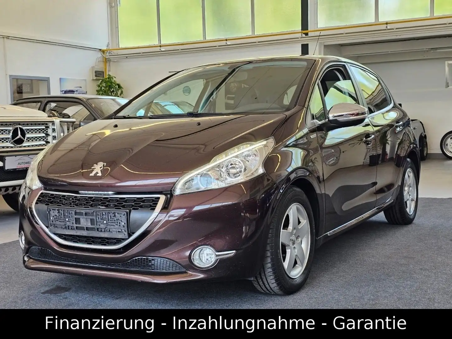 Peugeot 208 Style HDi 5TÜRIG/KLIMA/EURO5/PDC/MY2014 Schwarz - 1