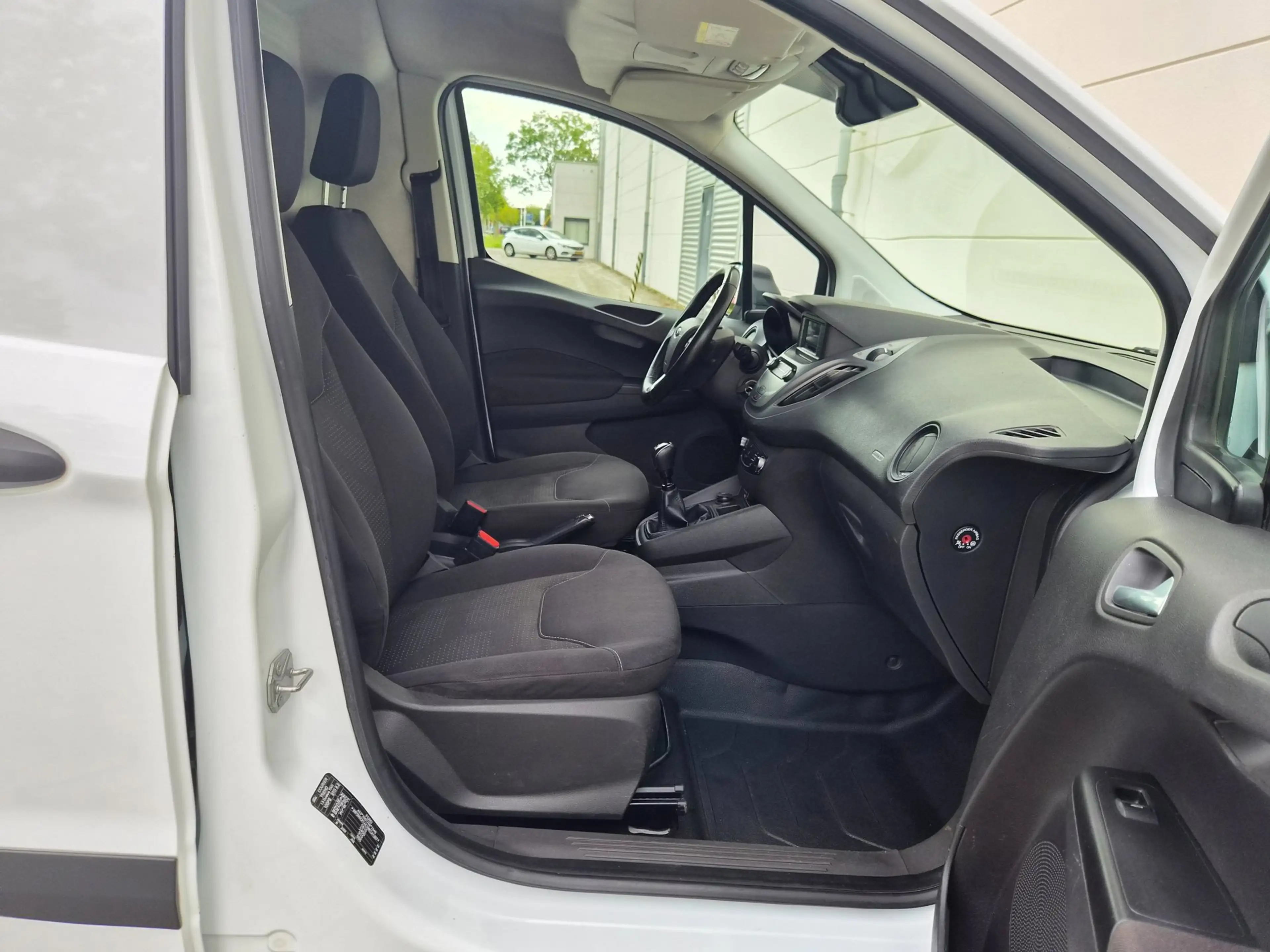 Ford Transit Courier 1.5 TDCI 100pk Trend |Airco|Cruise| — photo 5