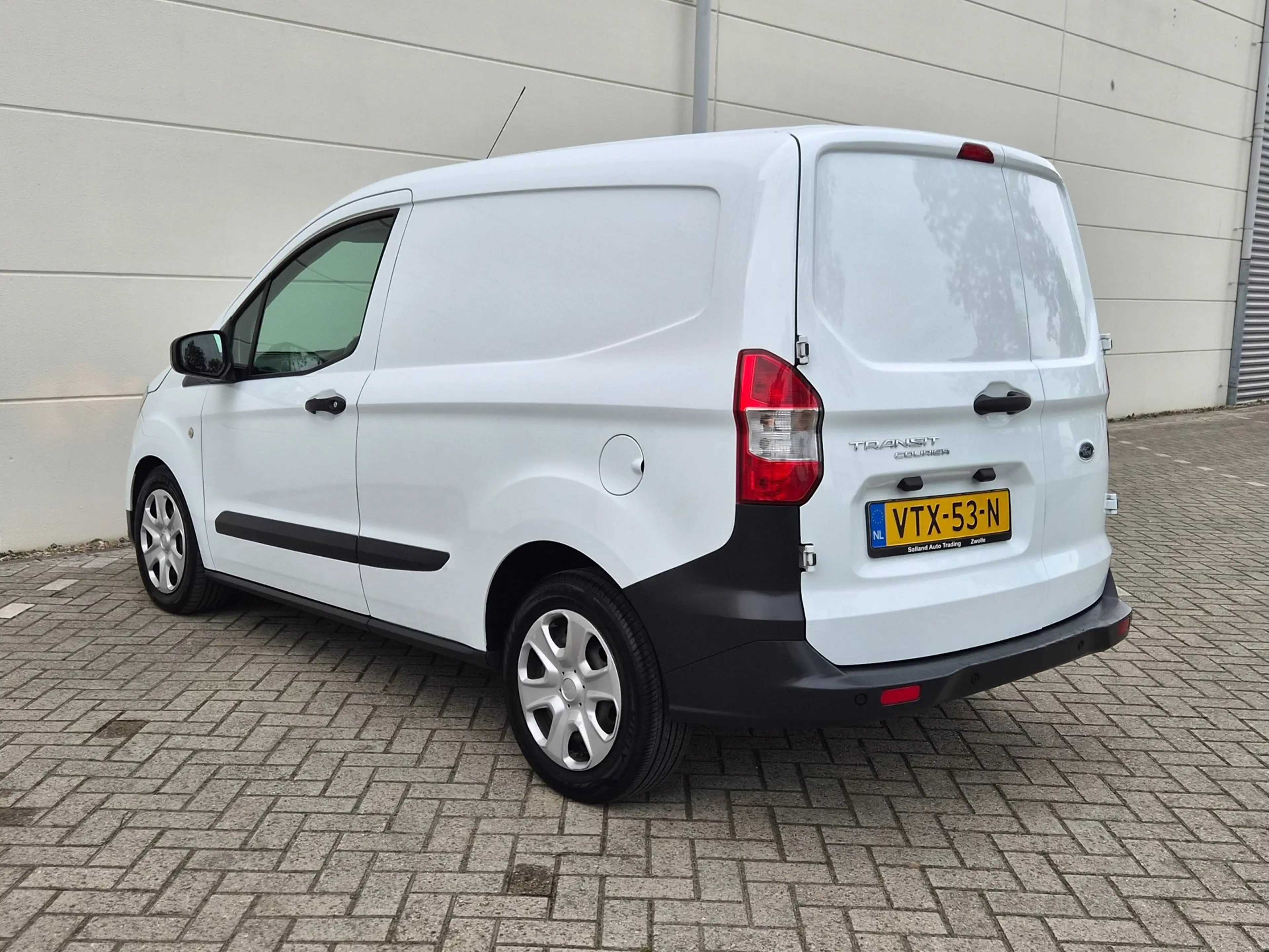 Ford Transit Courier 1.5 TDCI 100pk Trend |Airco|Cruise| — photo 10
