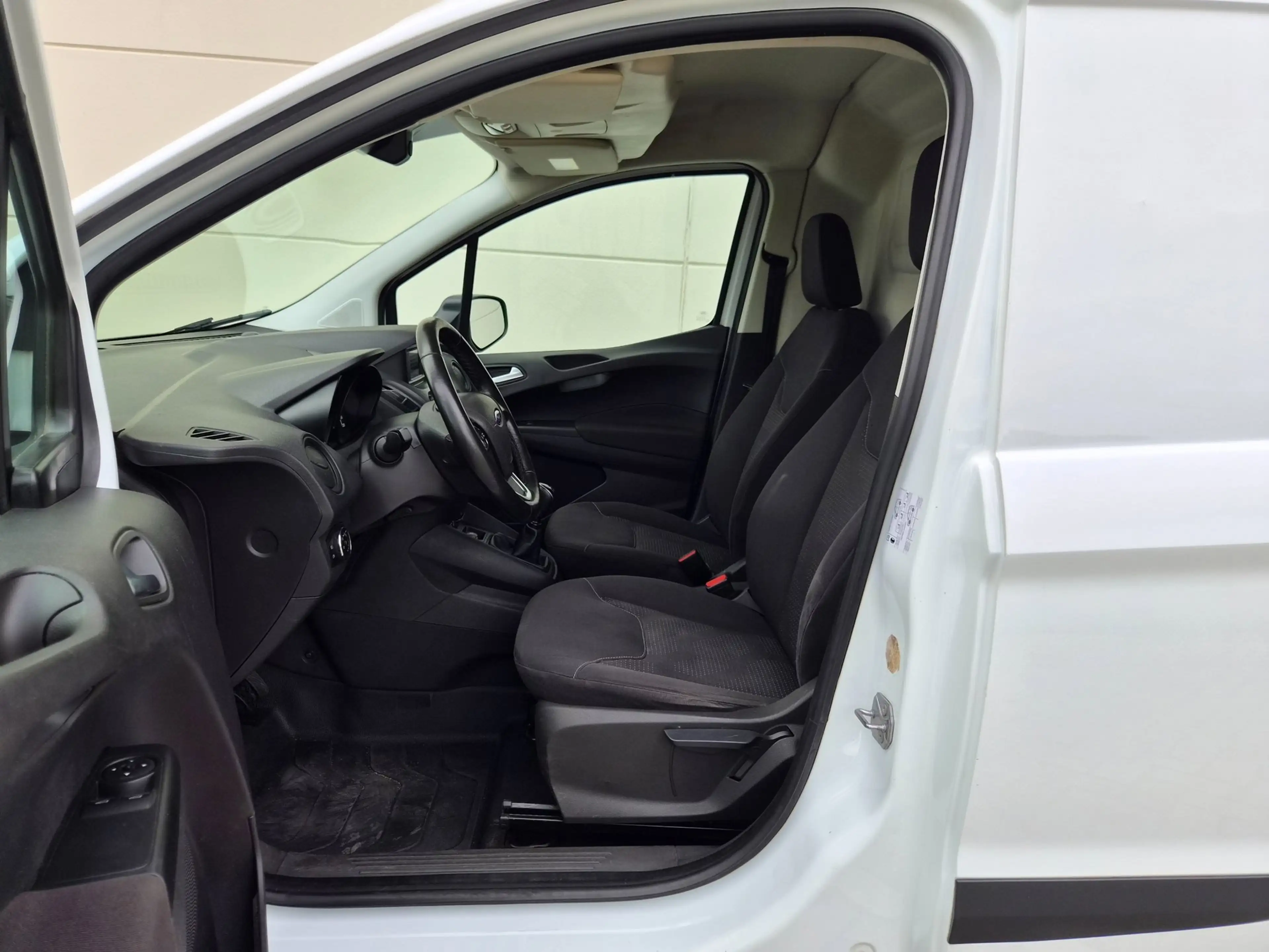 Ford Transit Courier 1.5 TDCI 100pk Trend |Airco|Cruise| — photo 4