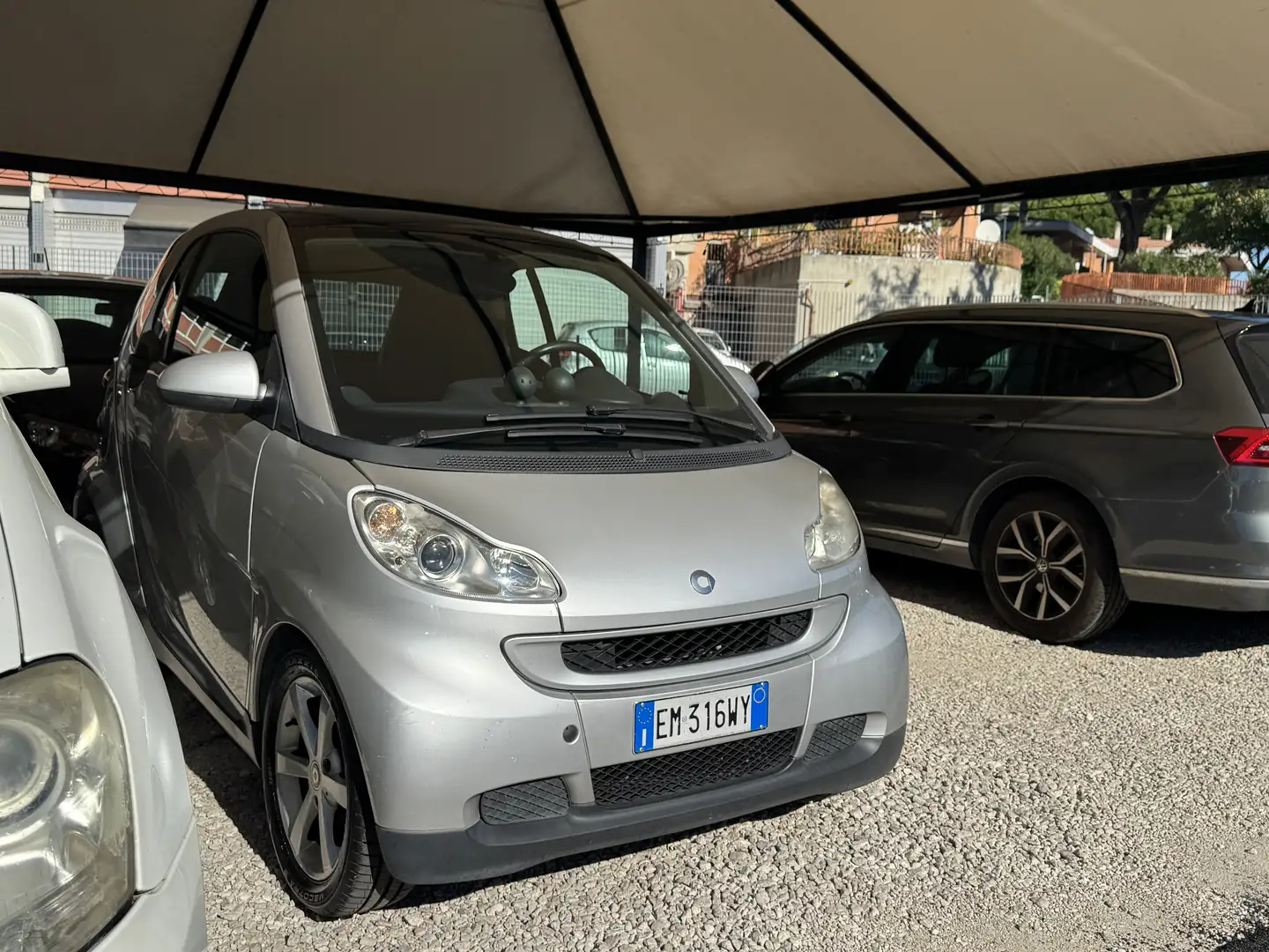 smart forTwo 1.0 mhd bianca lim 70cv - 2