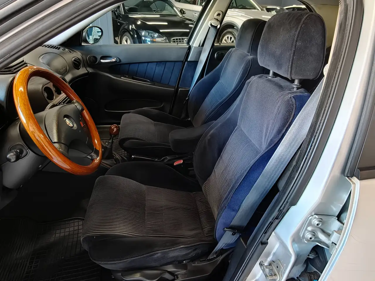 Alfa Romeo 156 Berlina 1.9 jtd Distinctive 110cv frizione nuova Unicoproprietario, foto 9