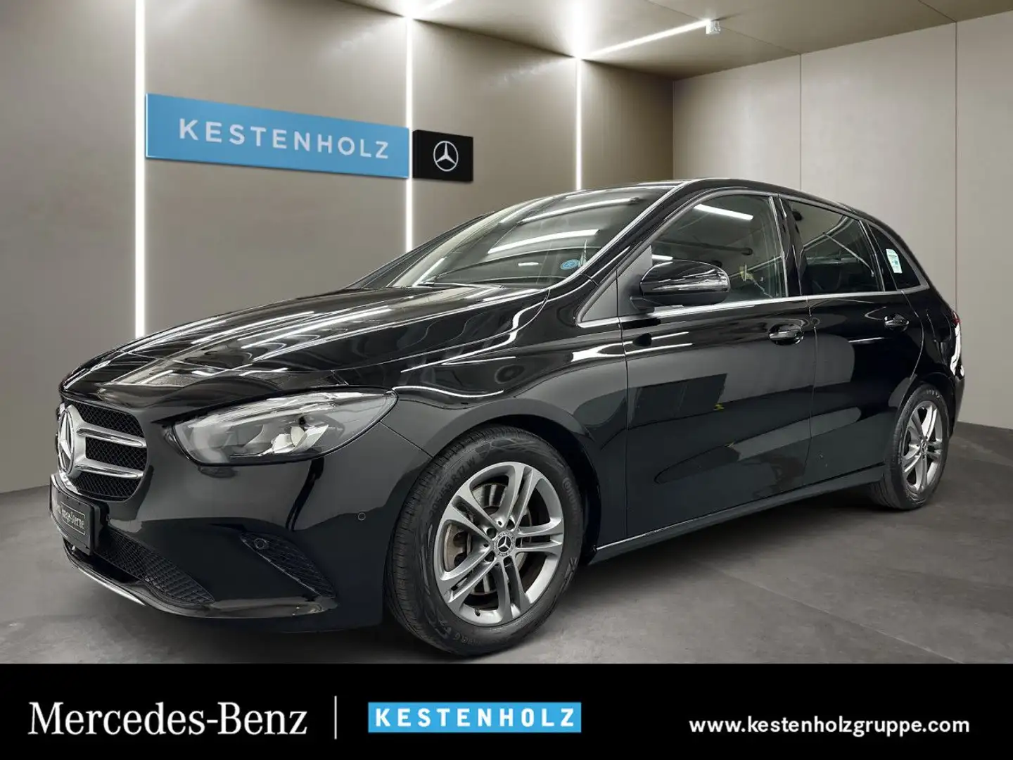 Mercedes-Benz B 250 4M Style LED AHK Spurhalt-Ass Klimaautom PTS Schwarz - 1