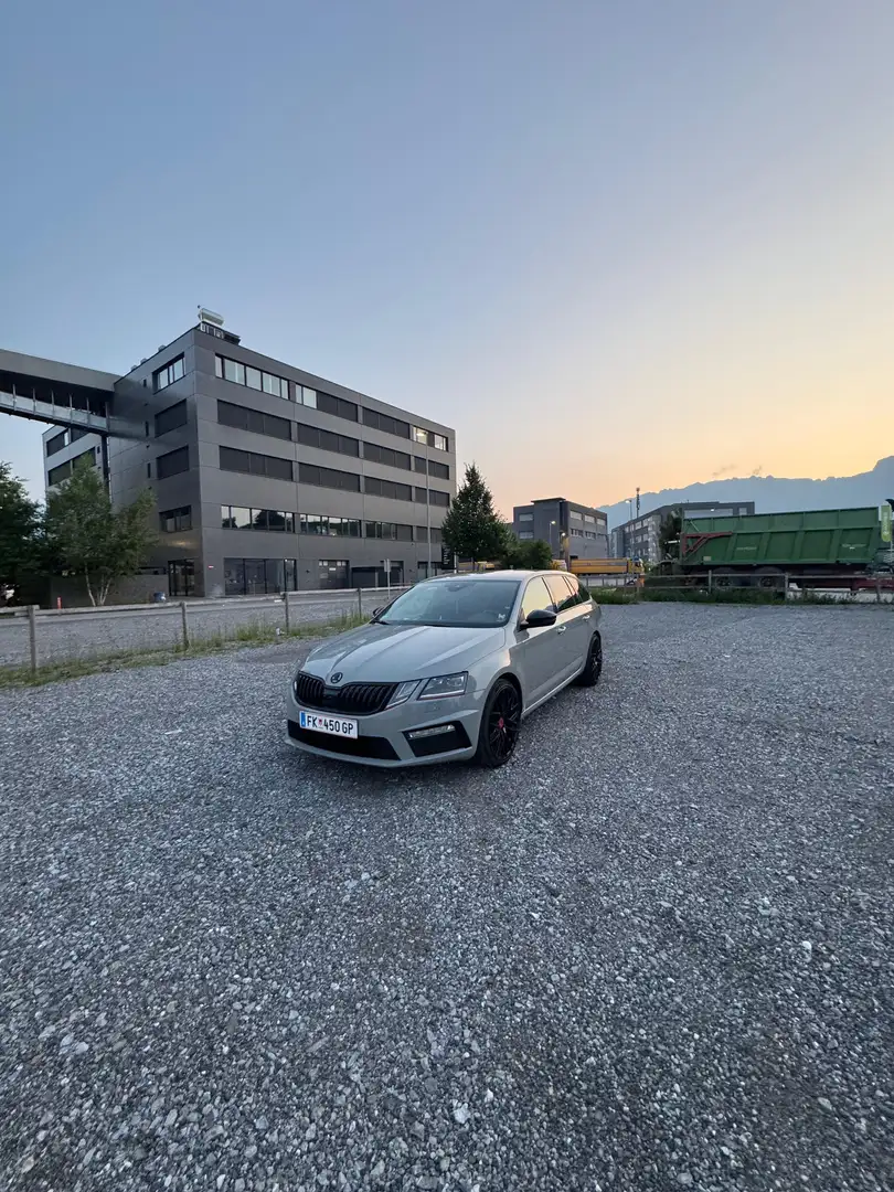 Skoda Octavia Combi RS 2,0 TDI - 1