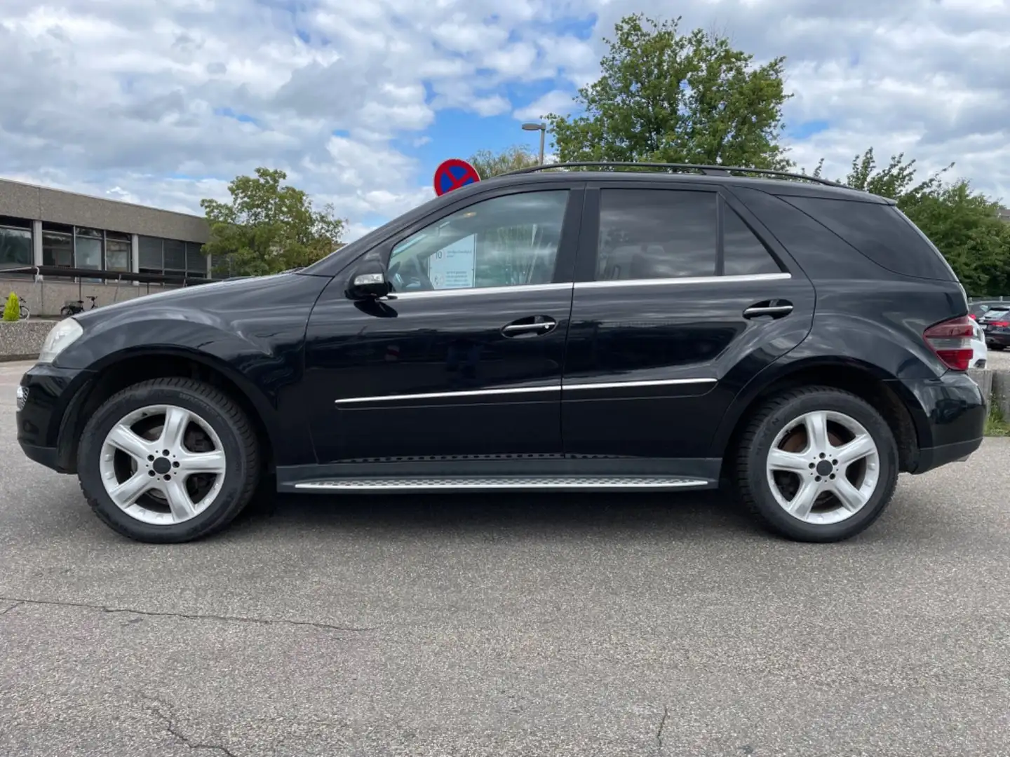 Mercedes-Benz ML 350 M -Klasse ML 350 Schwarz - 2