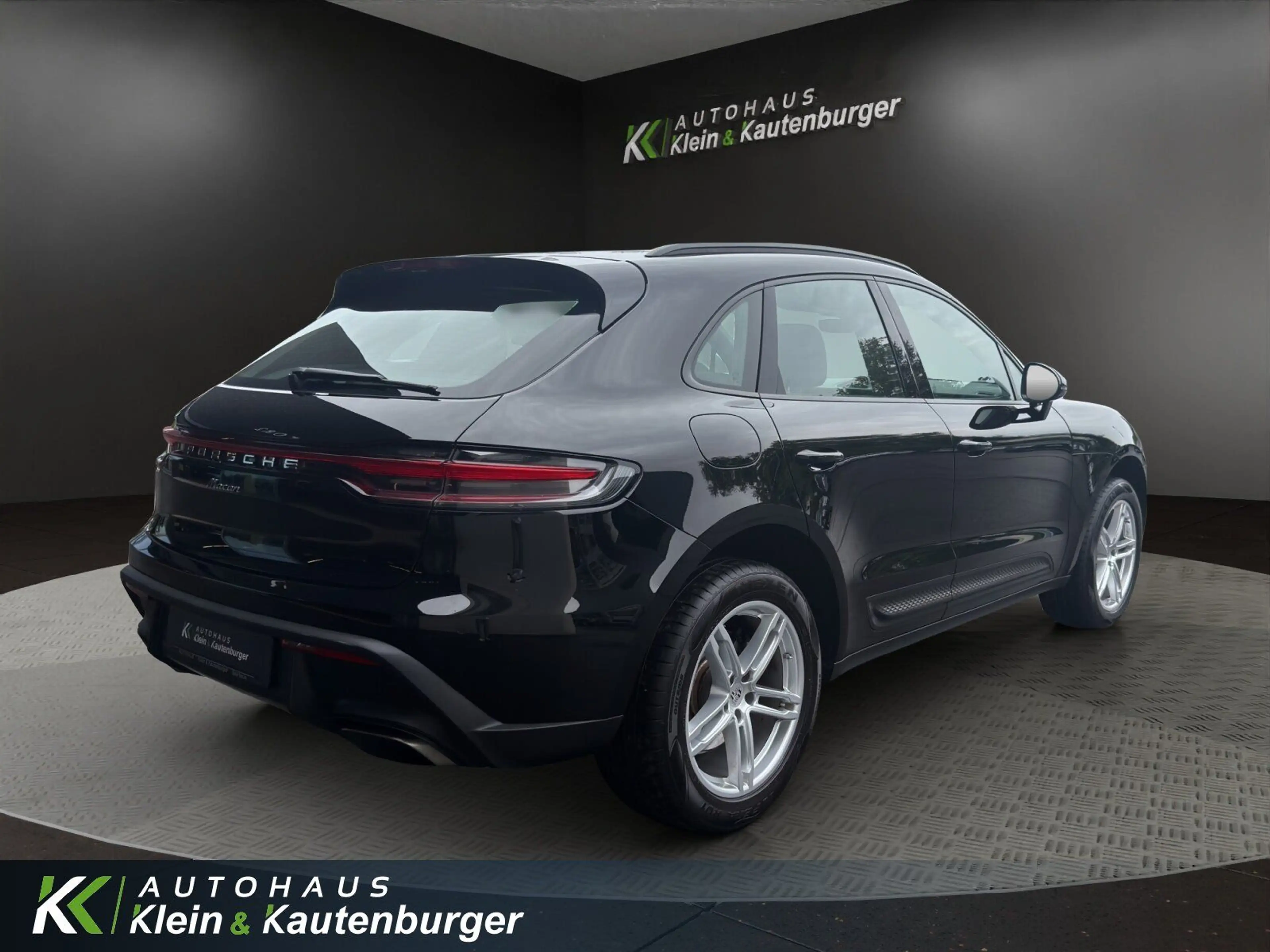 Porsche Macan MACAN 2.0T+KAMERA+PANODACH +SITZH+LED+DACHREHLIN — photo 5