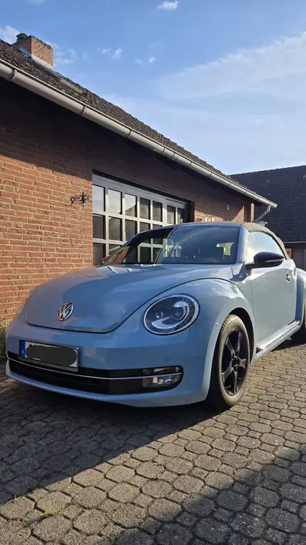 Volkswagen Beetle 2013 из Европы — купить под ключ