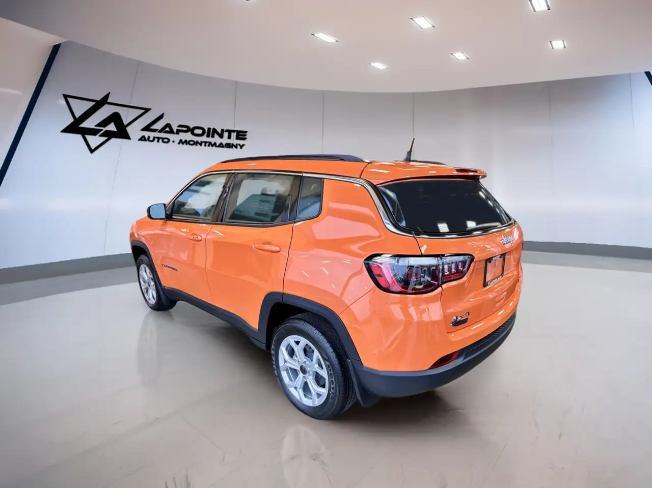 Jeep Compass снимка Jeep Compass
