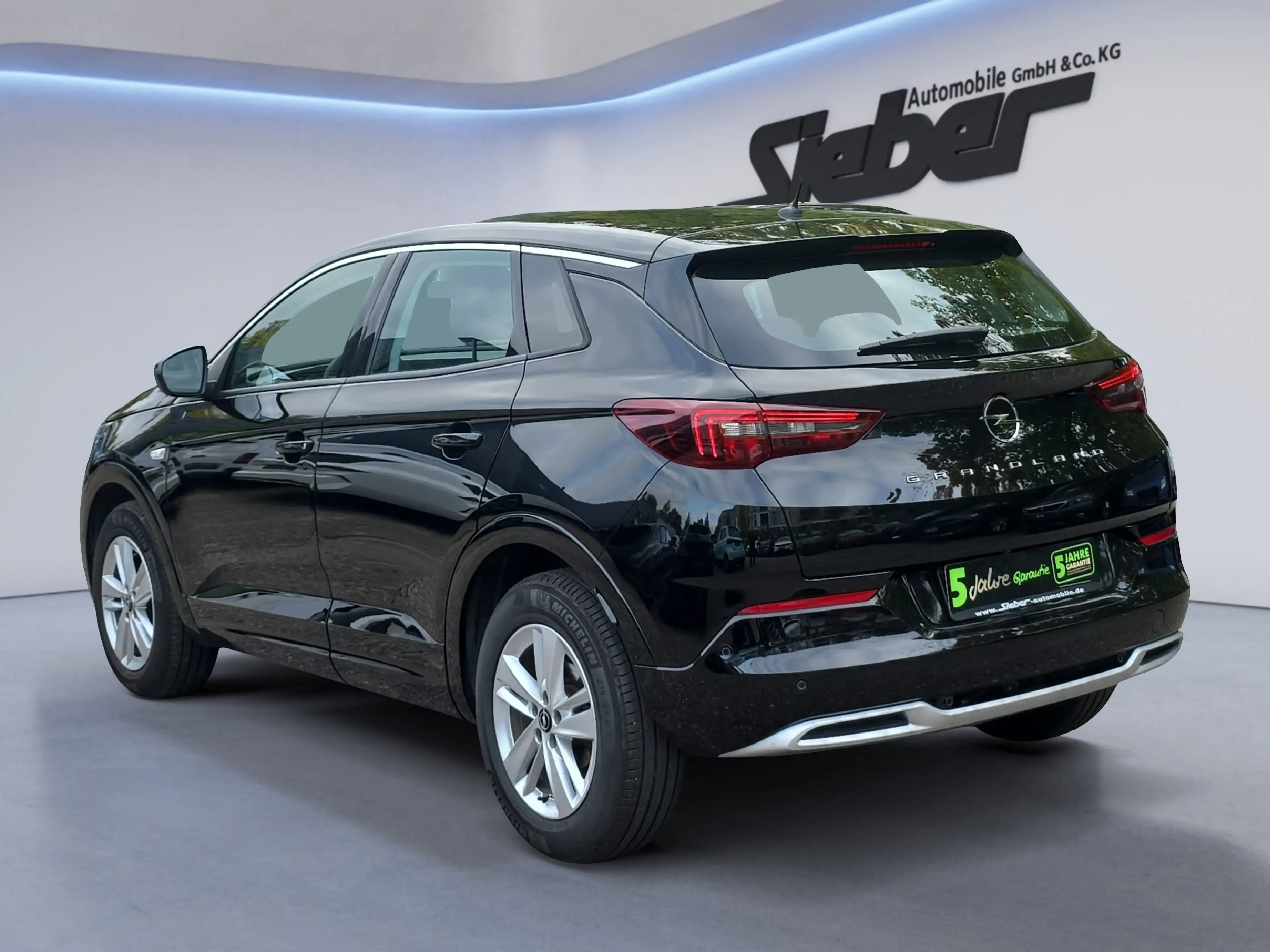 Opel Grandland 1.2 Turbo Enjoy *Klimaautomatik*LED* — photo 5