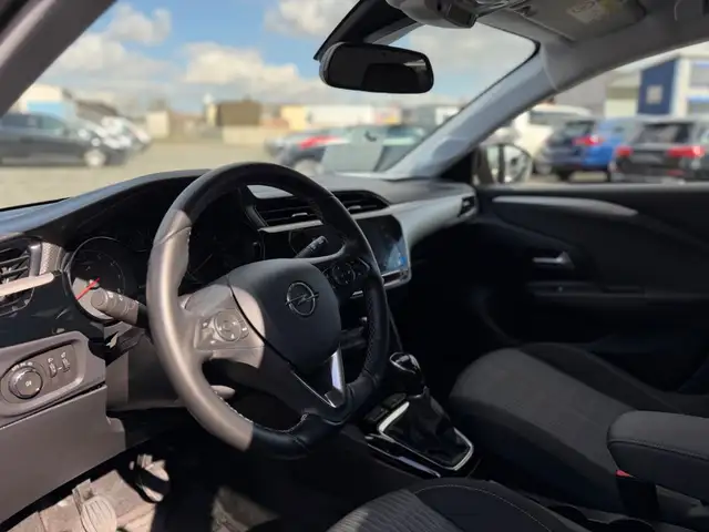 Opel Corsa view 10