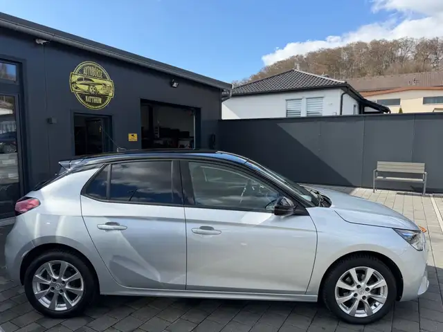 Opel Corsa view 8
