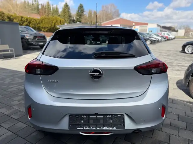 Opel Corsa view 6