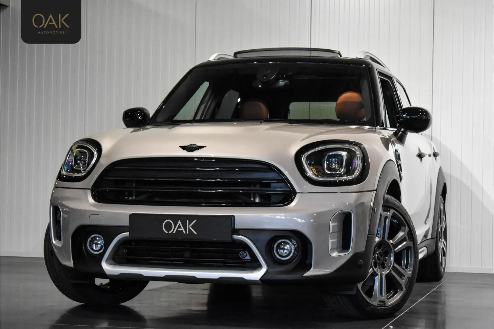 MINI Cooper Countryman 1.5 Aut. | Navi | Panorama | Chester Leder | Memor Gris - 1