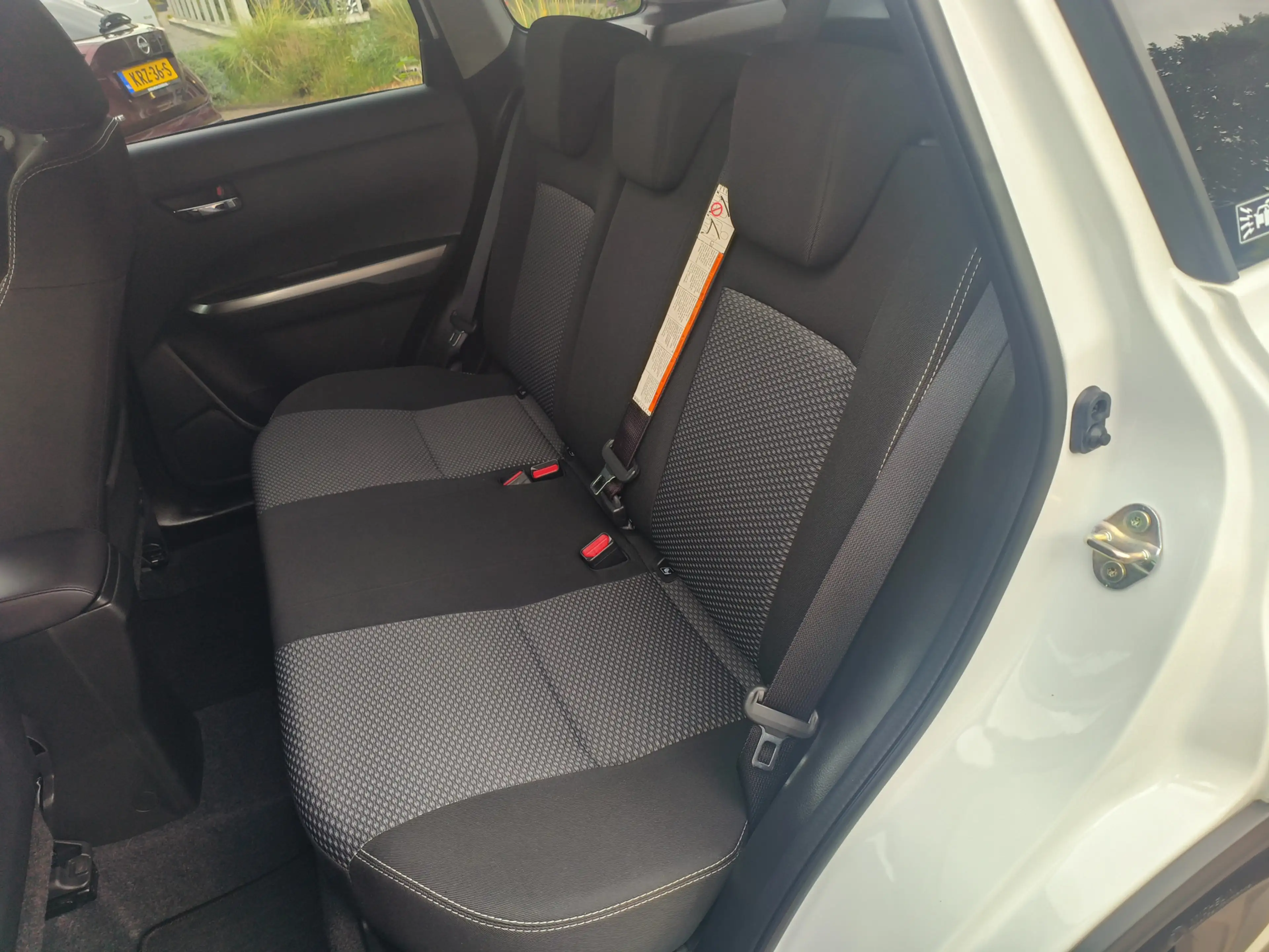 Suzuki Vitara 1.4 Boosterjet Select Rhino Edition Smart Hybrid u — photo 9