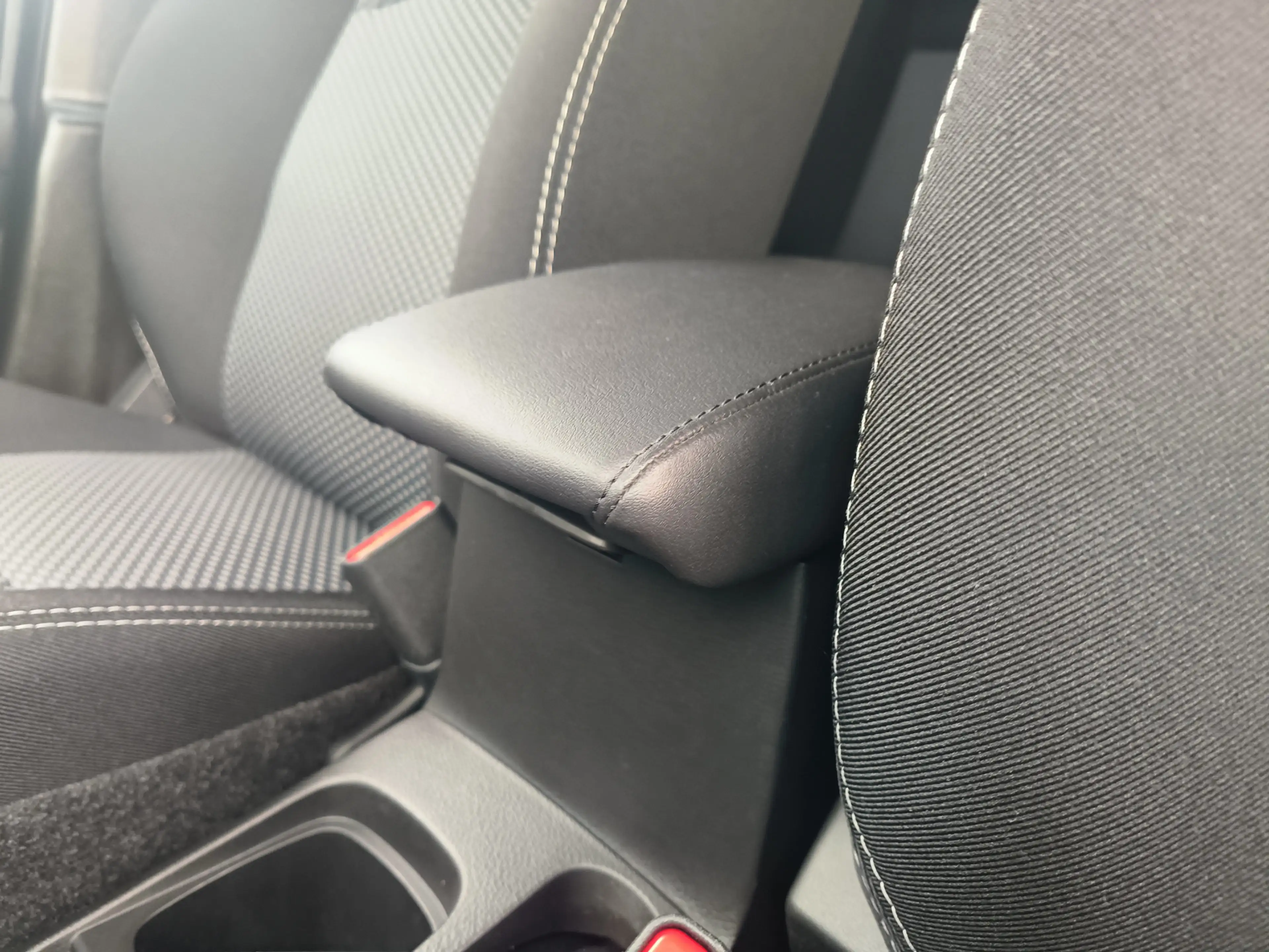 Suzuki Vitara 1.4 Boosterjet Select Rhino Edition Smart Hybrid u — photo 14