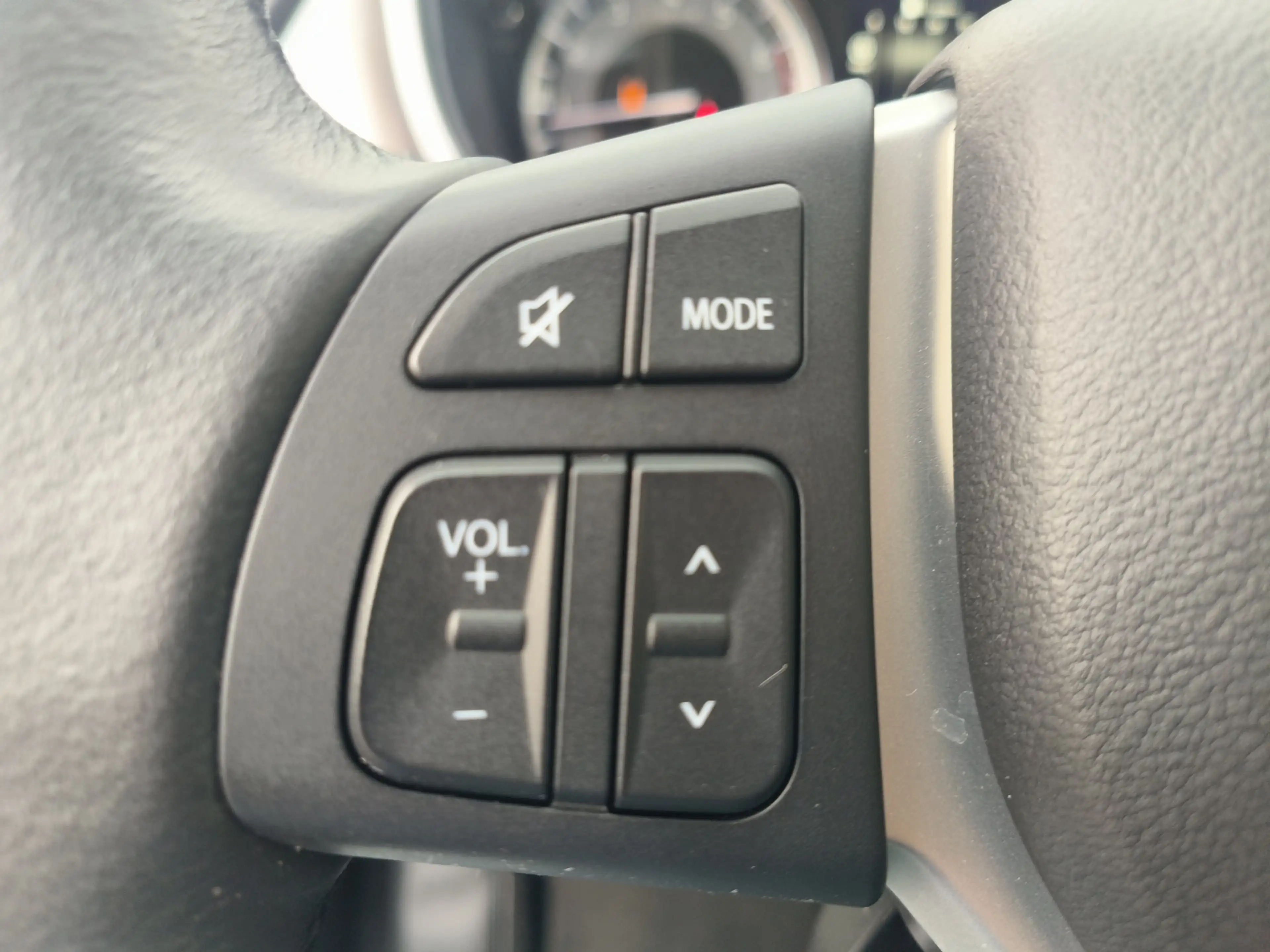 Suzuki Vitara 1.4 Boosterjet Select Rhino Edition Smart Hybrid u — photo 17
