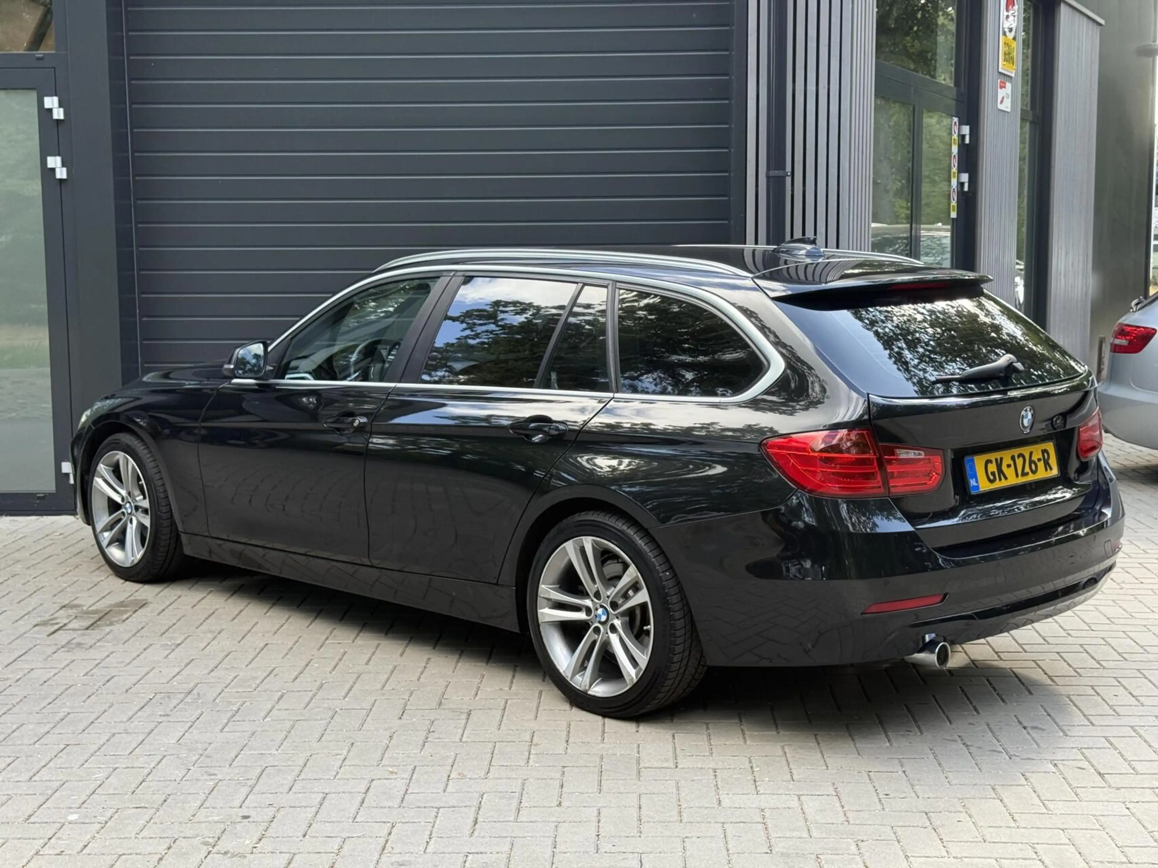 BMW 316 3-serie Touring 316d l Dealer onderhouden l 2e eig — photo 6