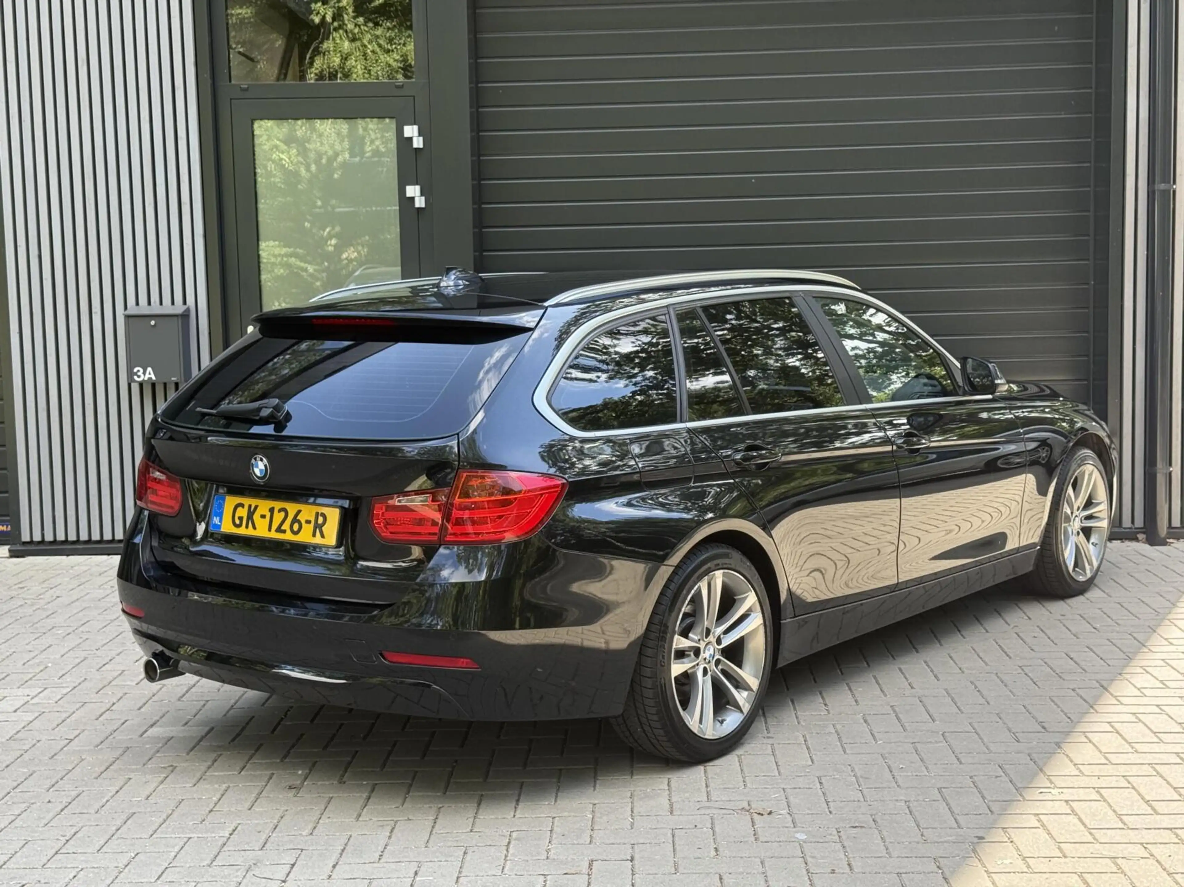 BMW 316 3-serie Touring 316d l Dealer onderhouden l 2e eig — photo 4