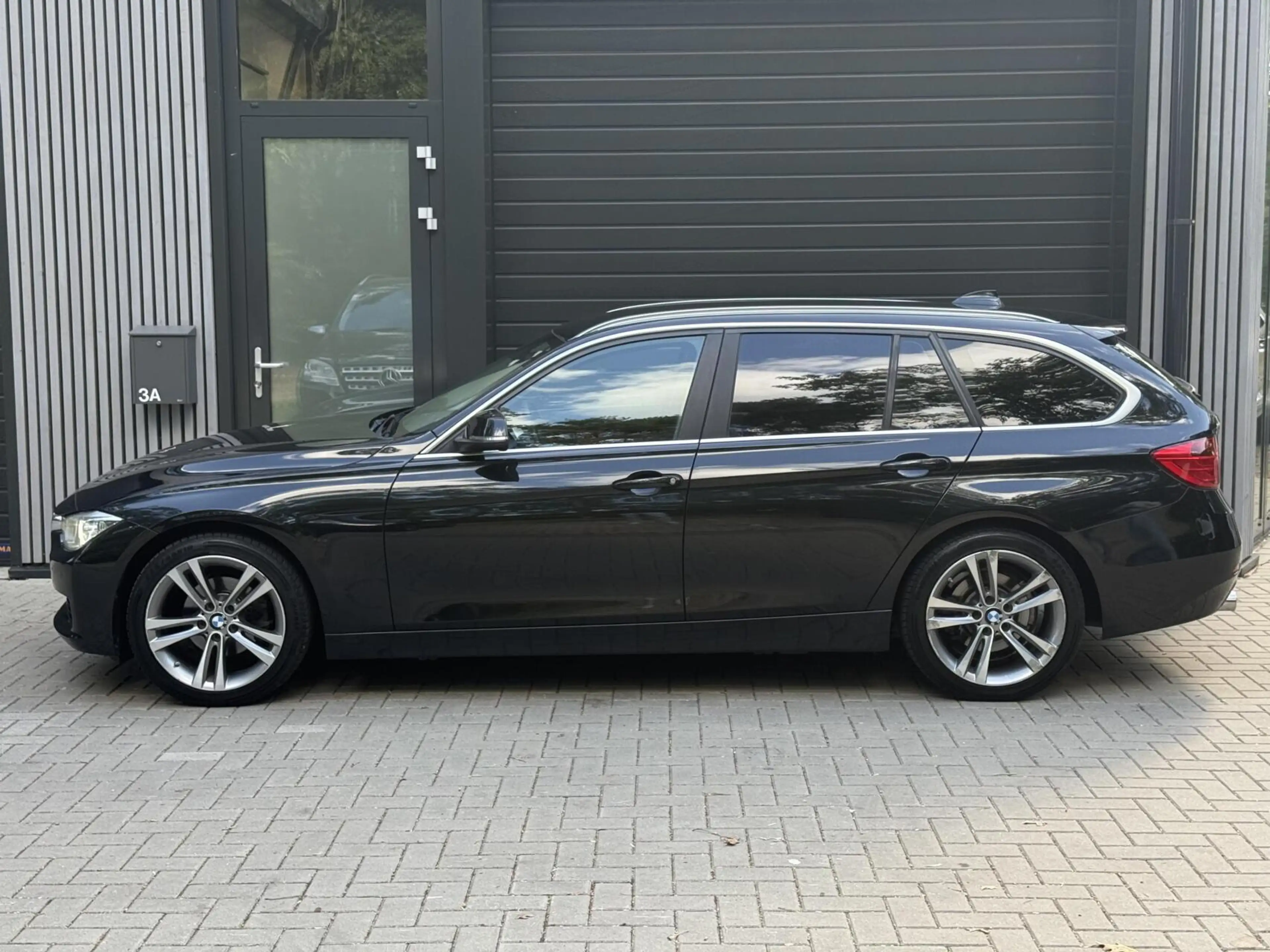 BMW 316 3-serie Touring 316d l Dealer onderhouden l 2e eig — photo 7