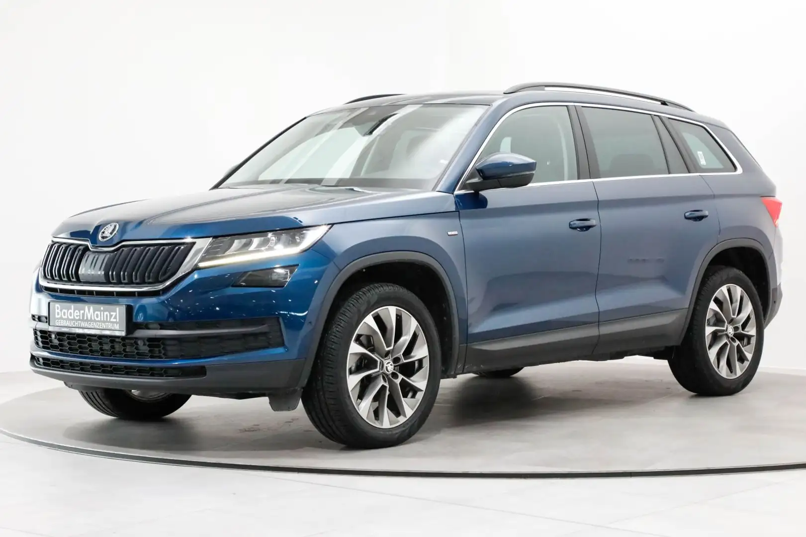 Skoda Kodiaq 1.5 TSI DSG Clever AHK Navi LED ACC 2xPDC Blau - 2