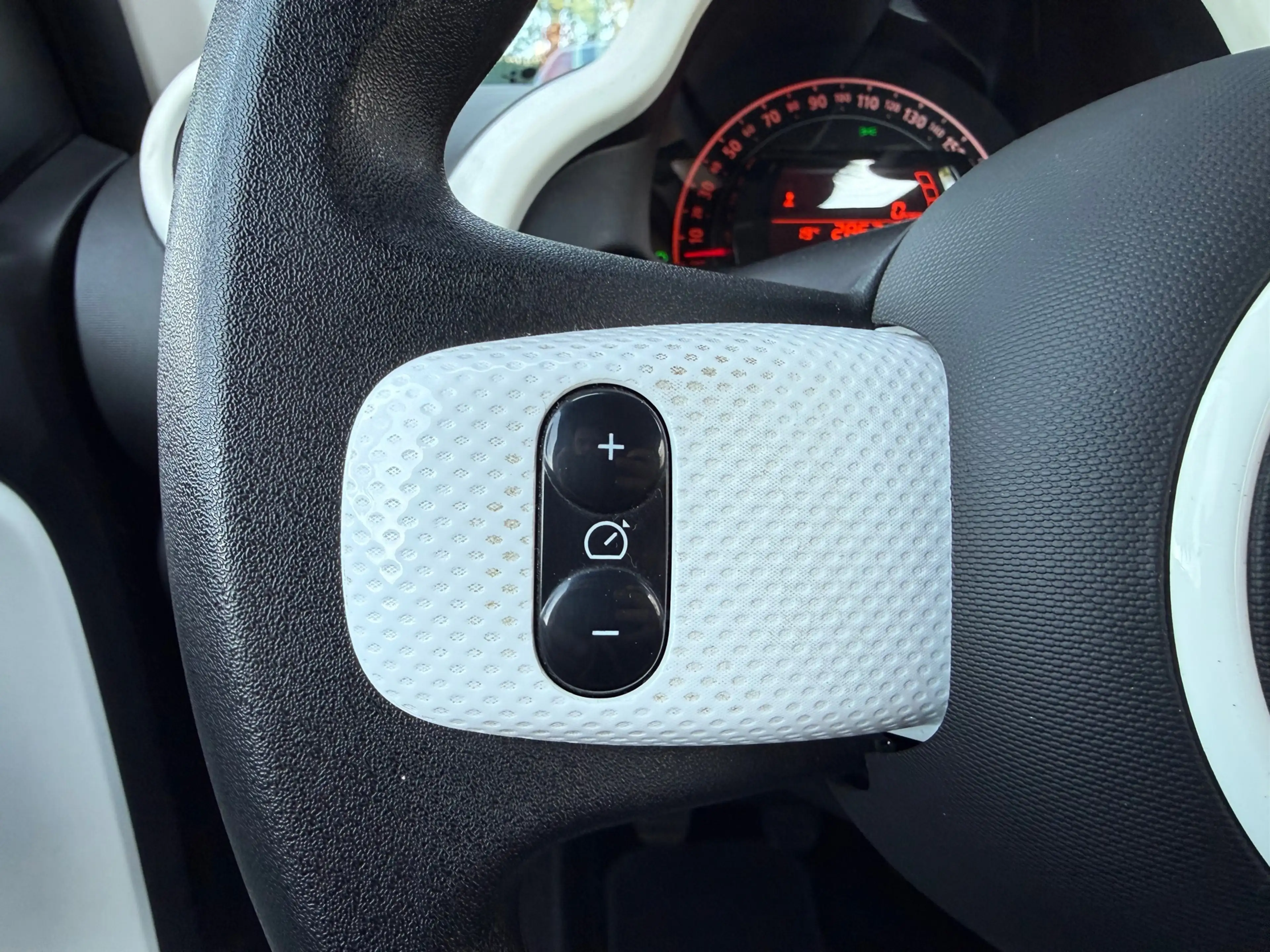 Renault Twingo 1.0 SCe Collection - Airco - Media - Org. NL - lag — photo 24