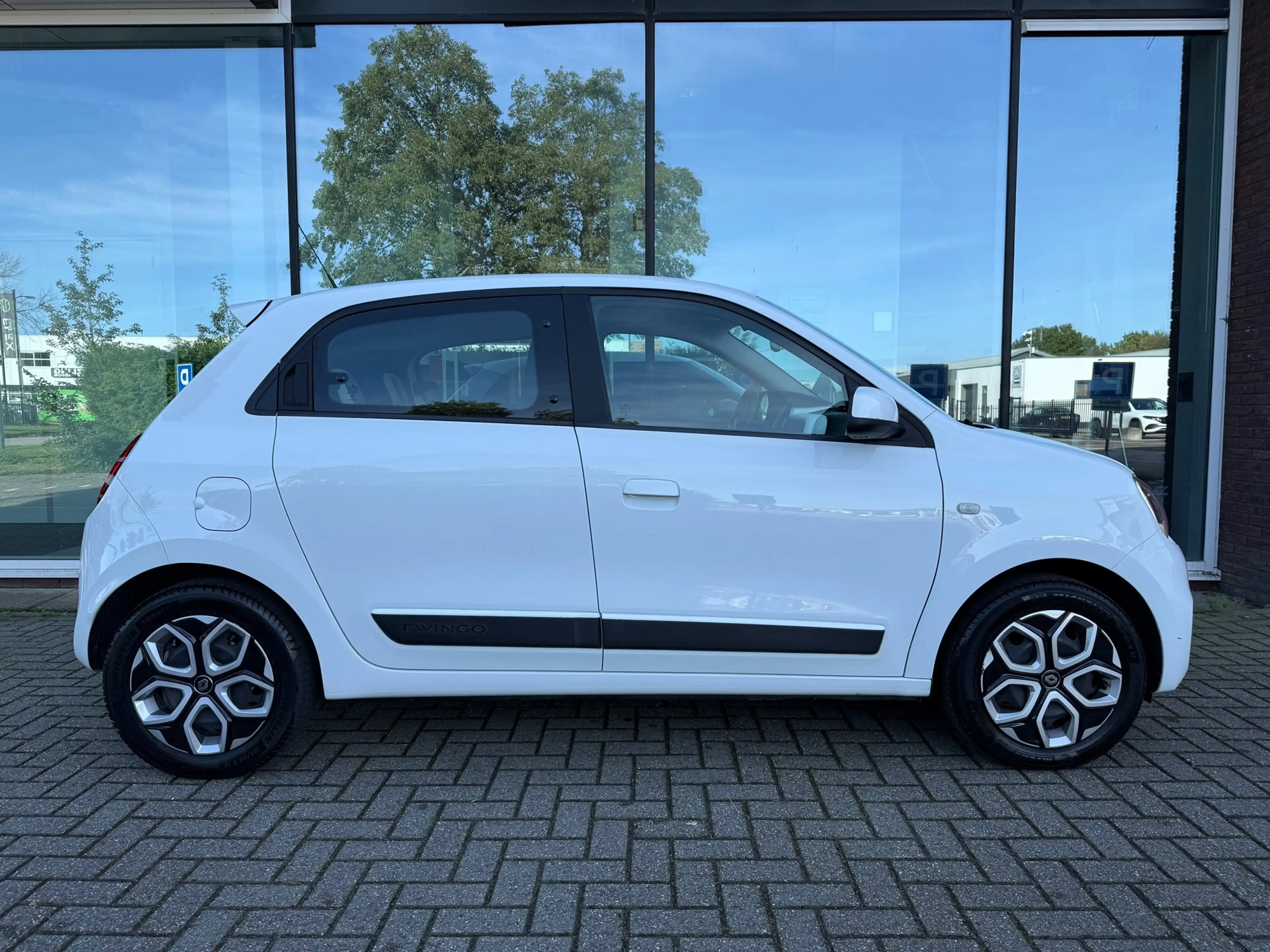 Renault Twingo 1.0 SCe Collection - Airco - Media - Org. NL - lag — photo 17