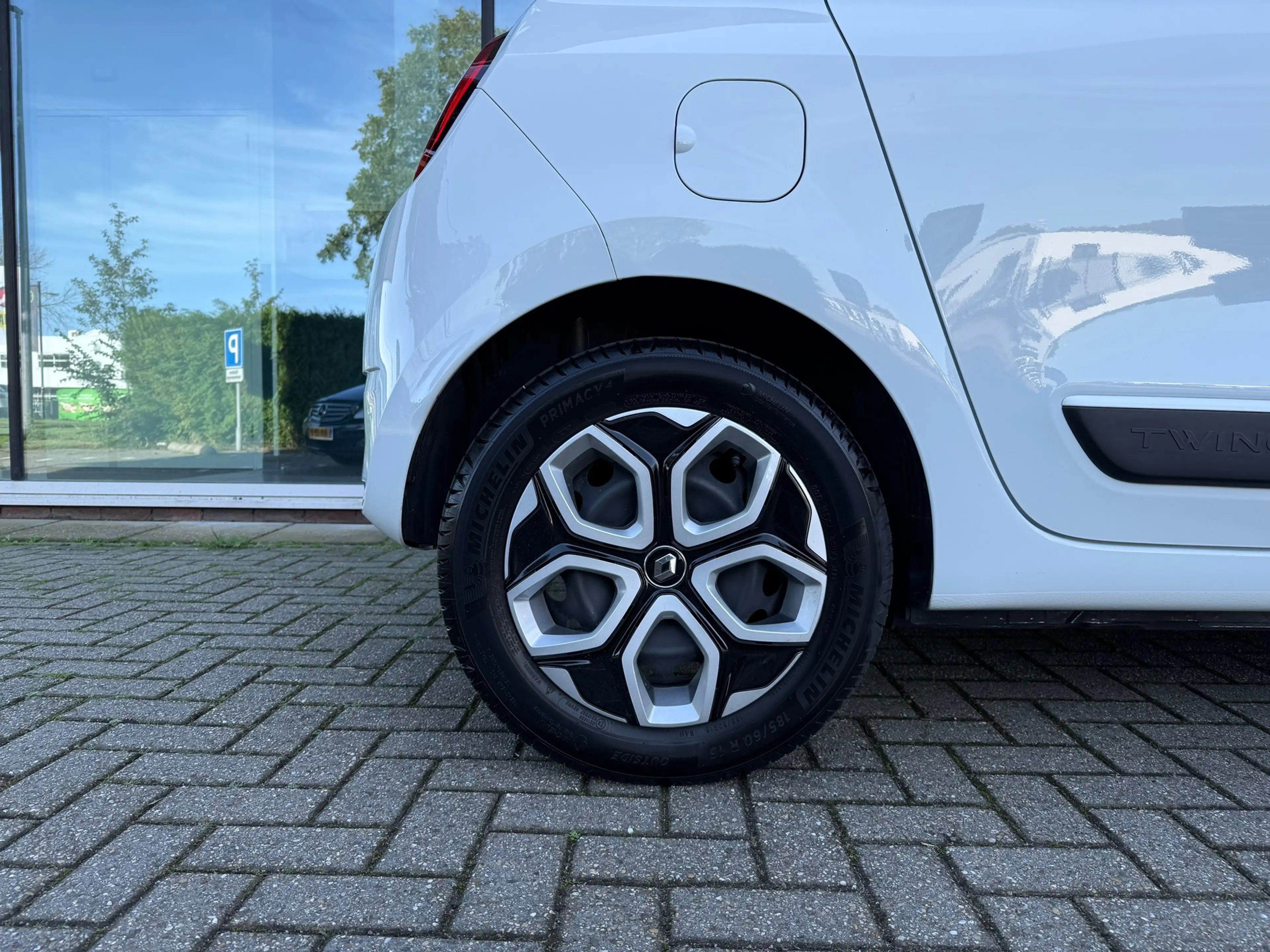 Renault Twingo 1.0 SCe Collection - Airco - Media - Org. NL - lag — photo 21