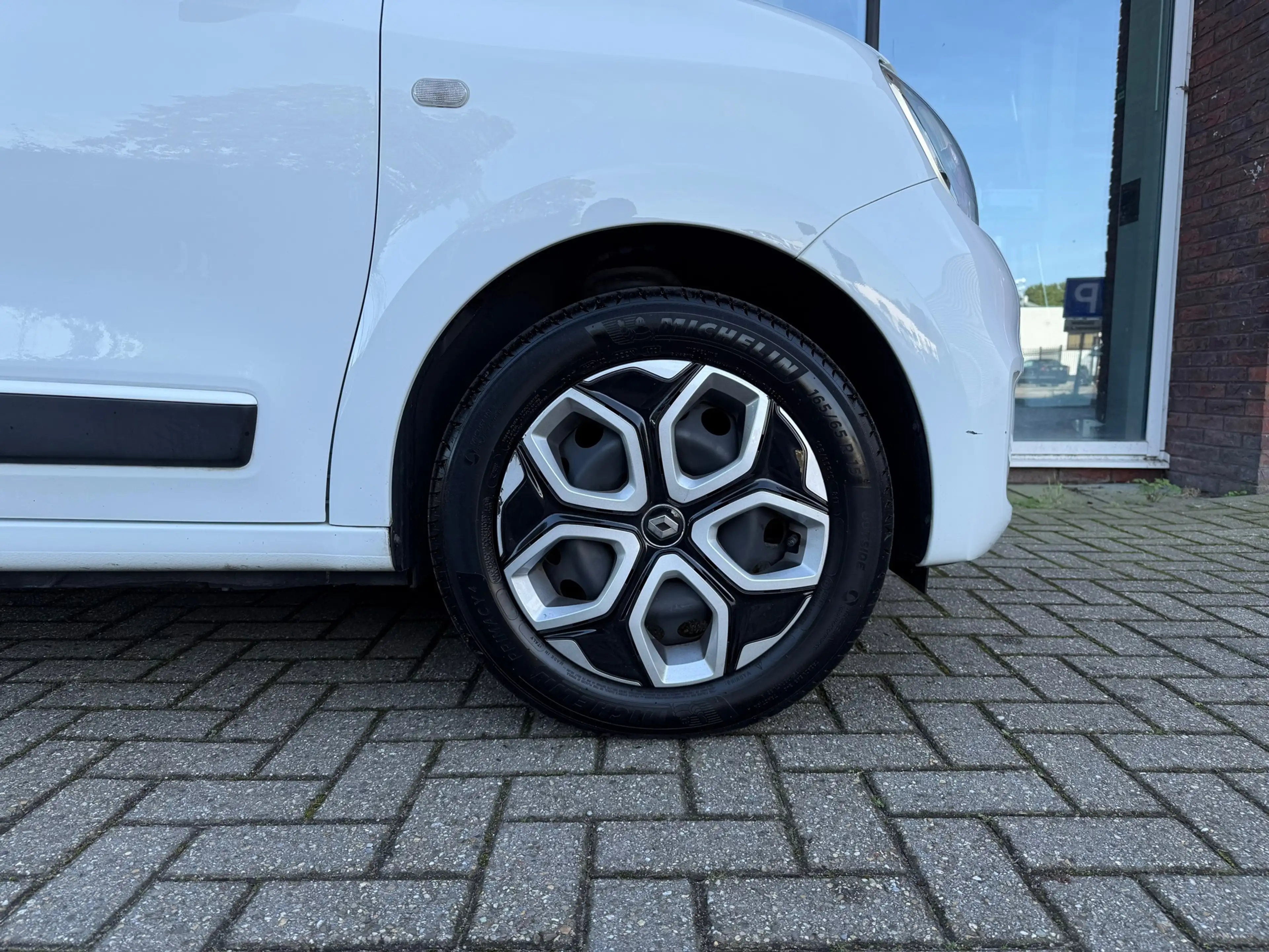 Renault Twingo 1.0 SCe Collection - Airco - Media - Org. NL - lag — photo 19
