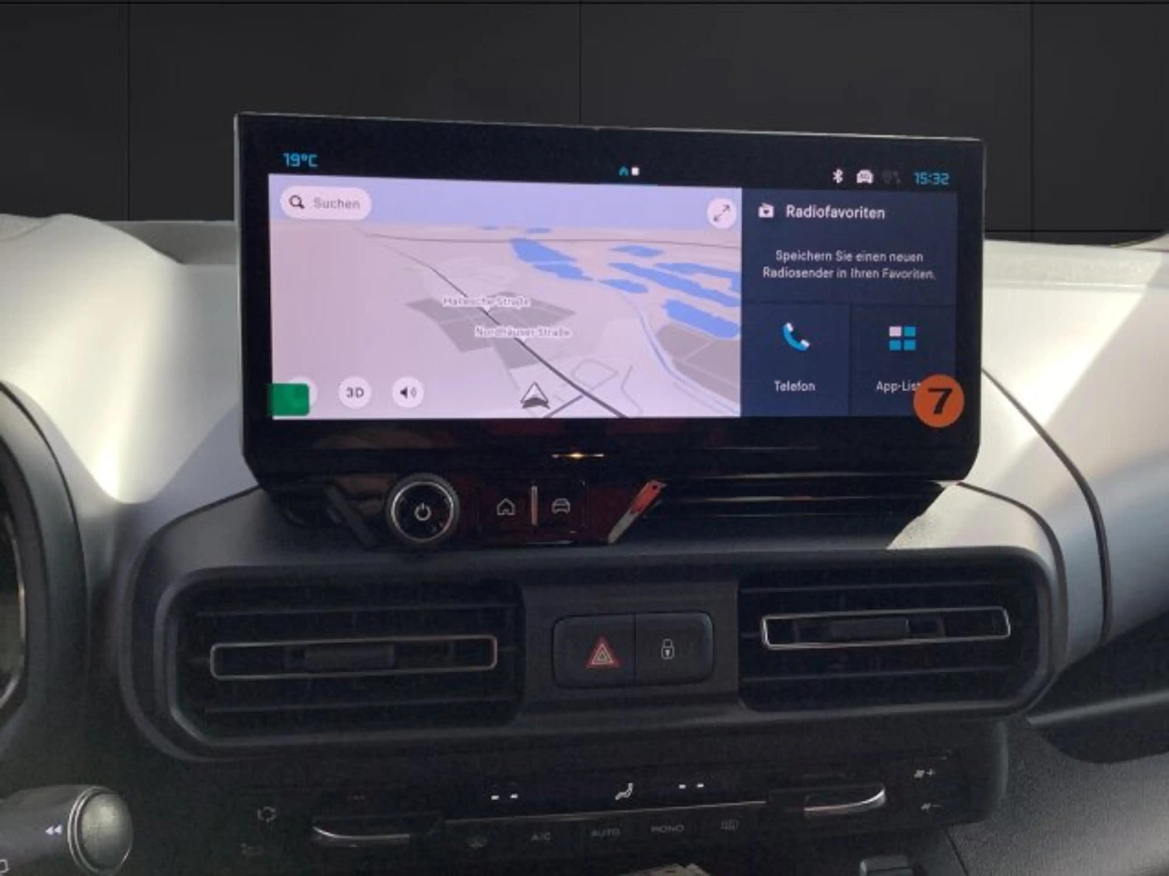 Citroen Berlingo Berlingo M 130 MAX BAR +180°Kamera+NAV+ACC+LHZ+ — photo 8