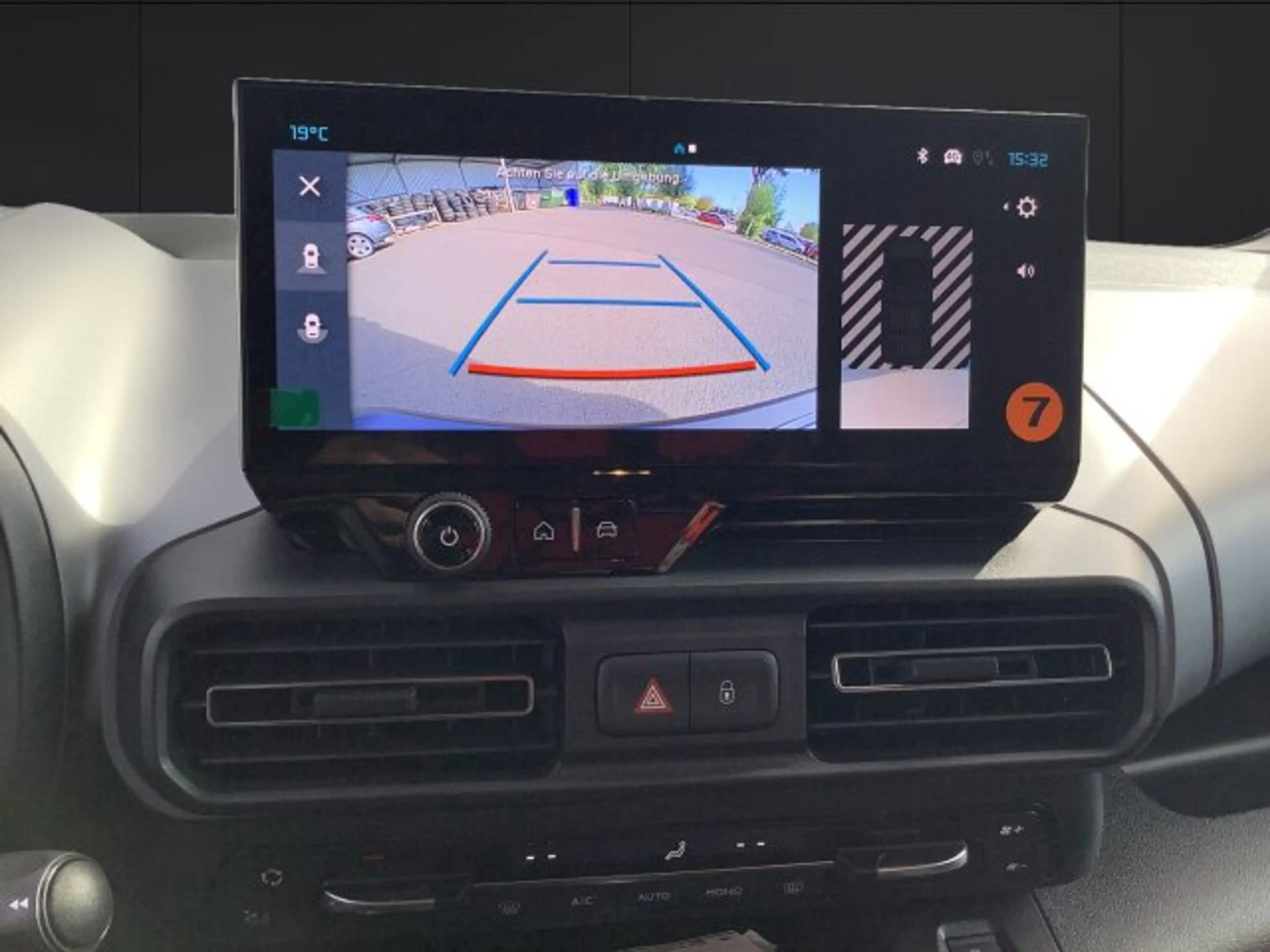 Citroen Berlingo Berlingo M 130 MAX BAR +180°Kamera+NAV+ACC+LHZ+ — photo 9