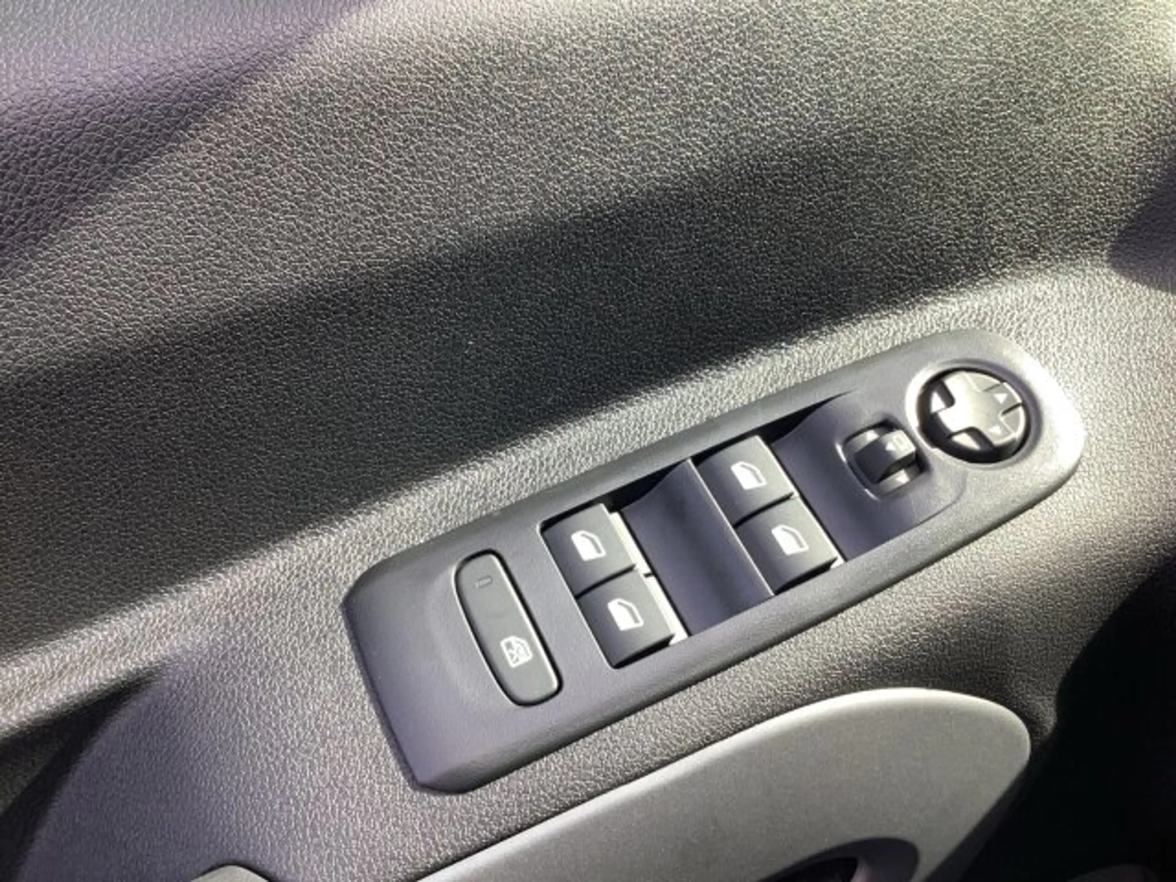 Citroen Berlingo Berlingo M 130 MAX BAR +180°Kamera+NAV+ACC+LHZ+ — photo 6