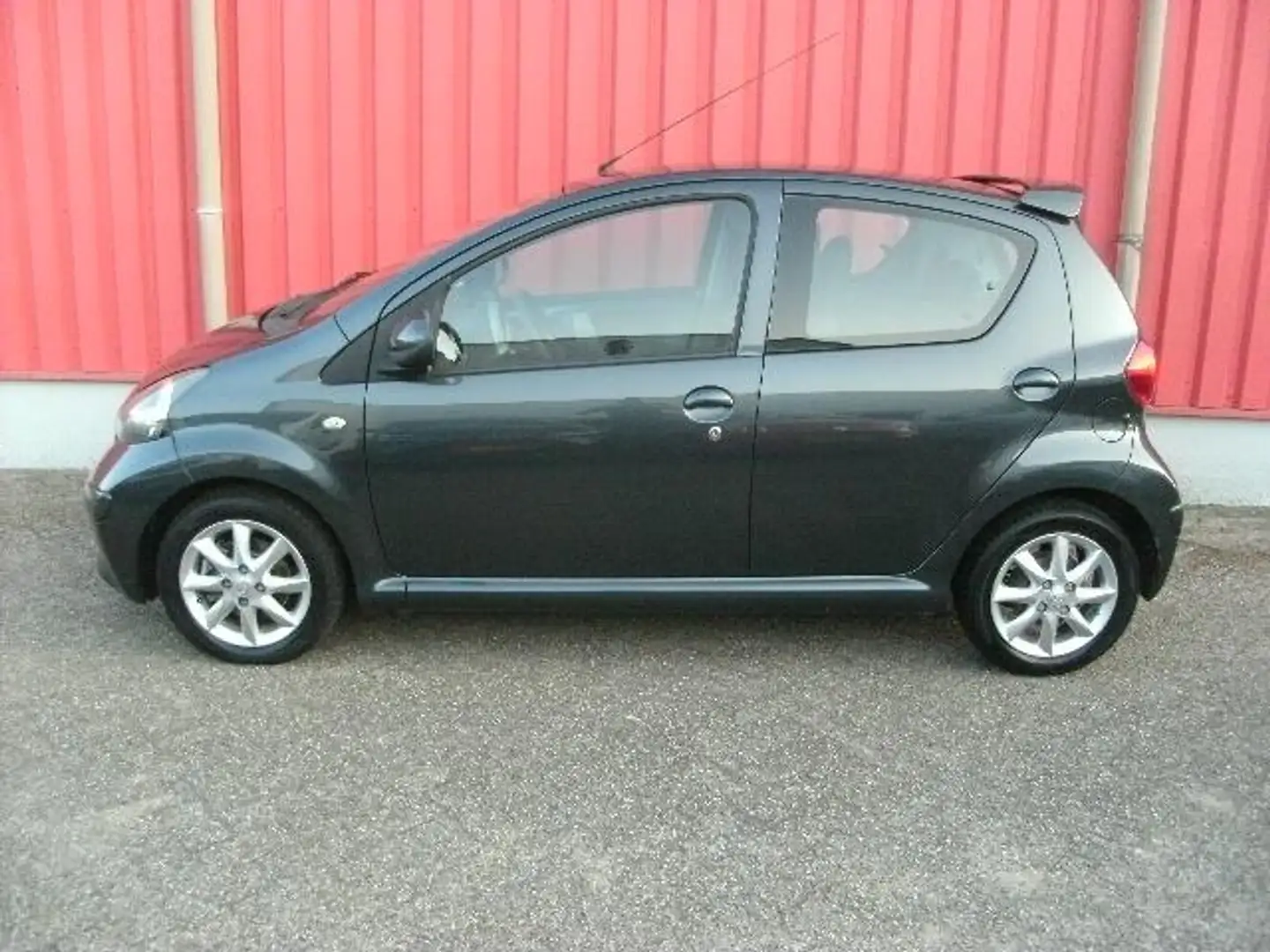 Toyota Aygo 1.0-12V + / Airco Gris - 2