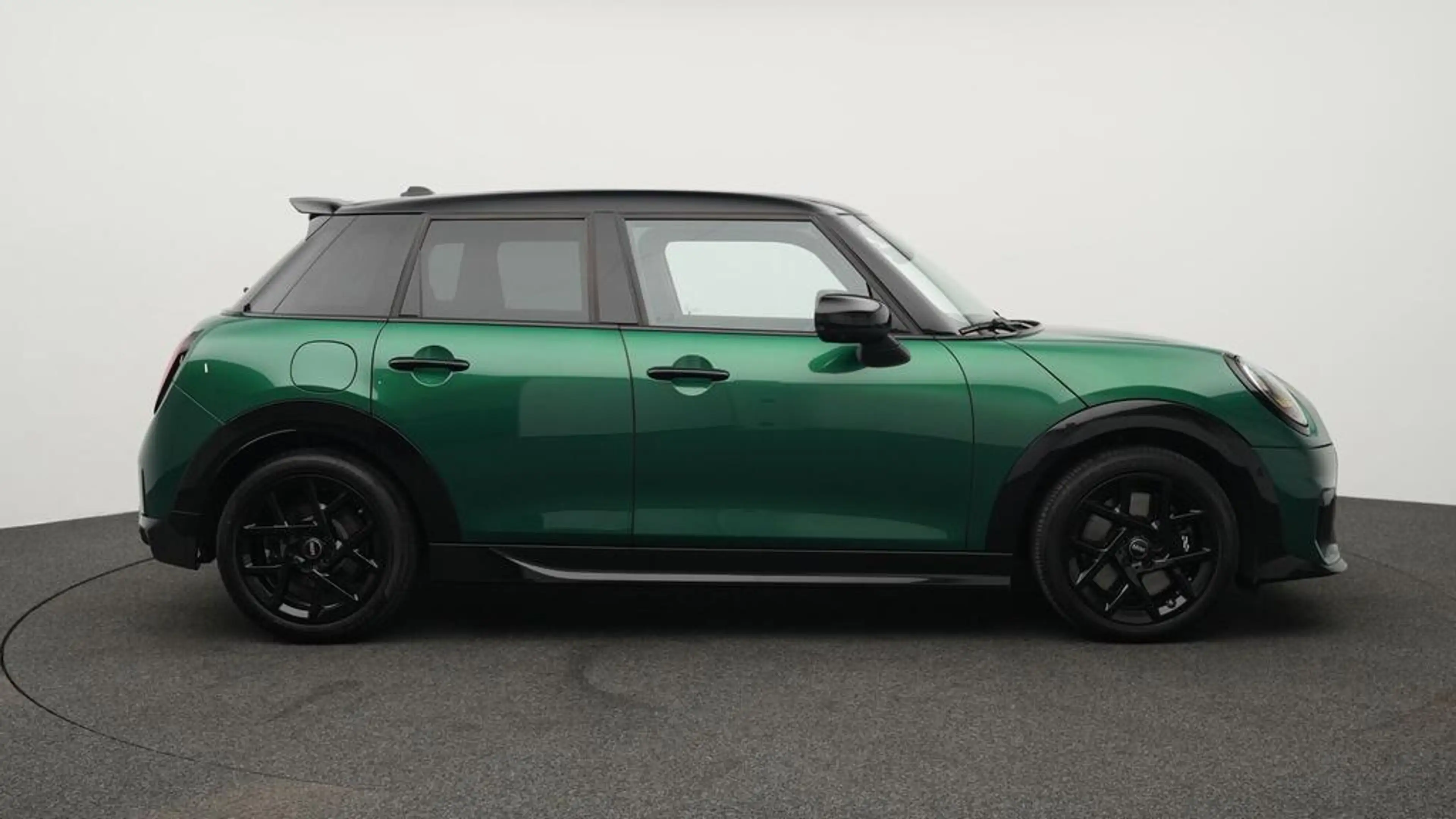 MINI Cooper S John Cooper Works Trim — photo 2