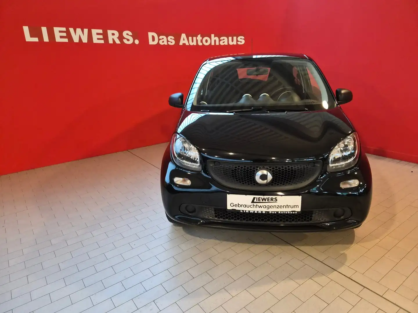 smart forFour Schwarz - 2
