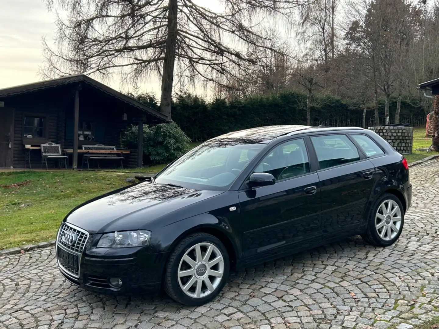 Audi A3 Sportback 2.0TFSI Quattro,6Gang,ZR NEU! Schwarz - 1