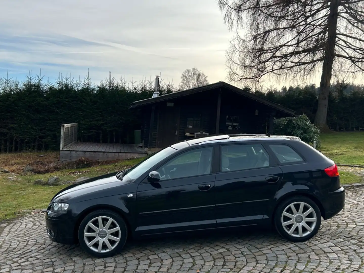 Audi A3 Sportback 2.0TFSI Quattro,6Gang,ZR NEU! Schwarz - 2